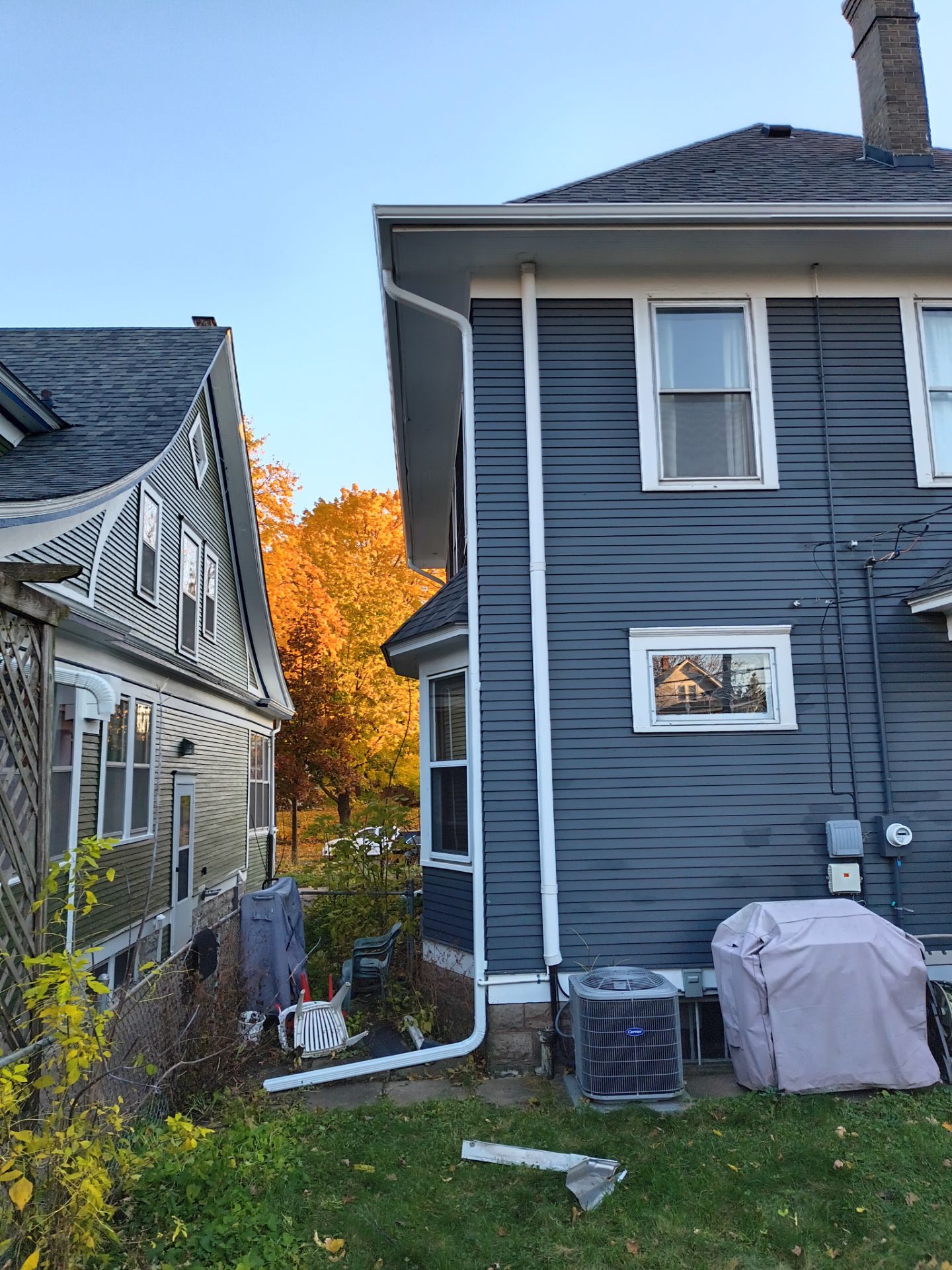 5-Inch Gutter Installation Integrated with Existing Gutter System – St. Paul, MN by Next Level Seamless Gutters / Exteriors Inc.