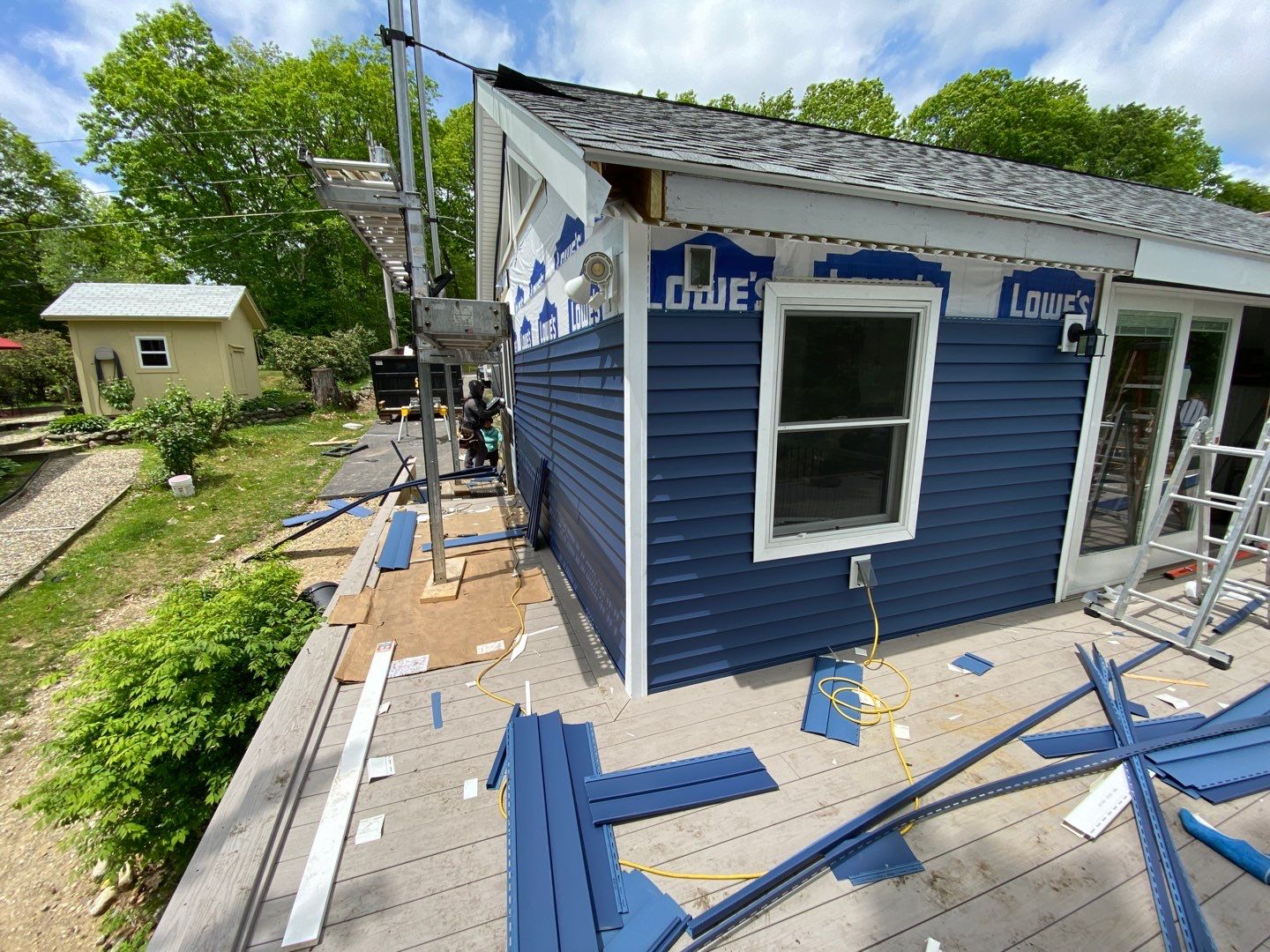 Residential Roofing Installation using Owens Corning TruDefinition by Sensible Home Solutions