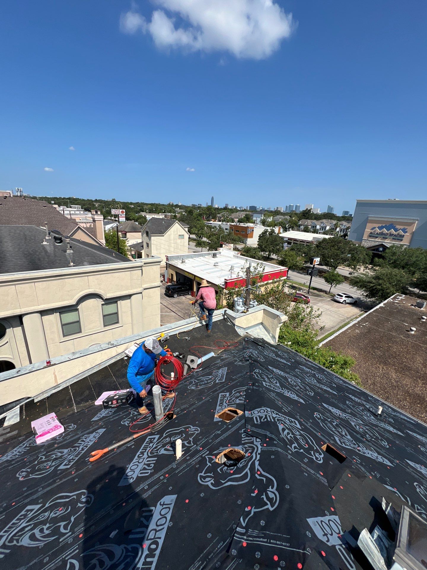 Residential Roofing Installation using Owen's Corning Duration (Lifetime) Shingles by Roof Repair Company