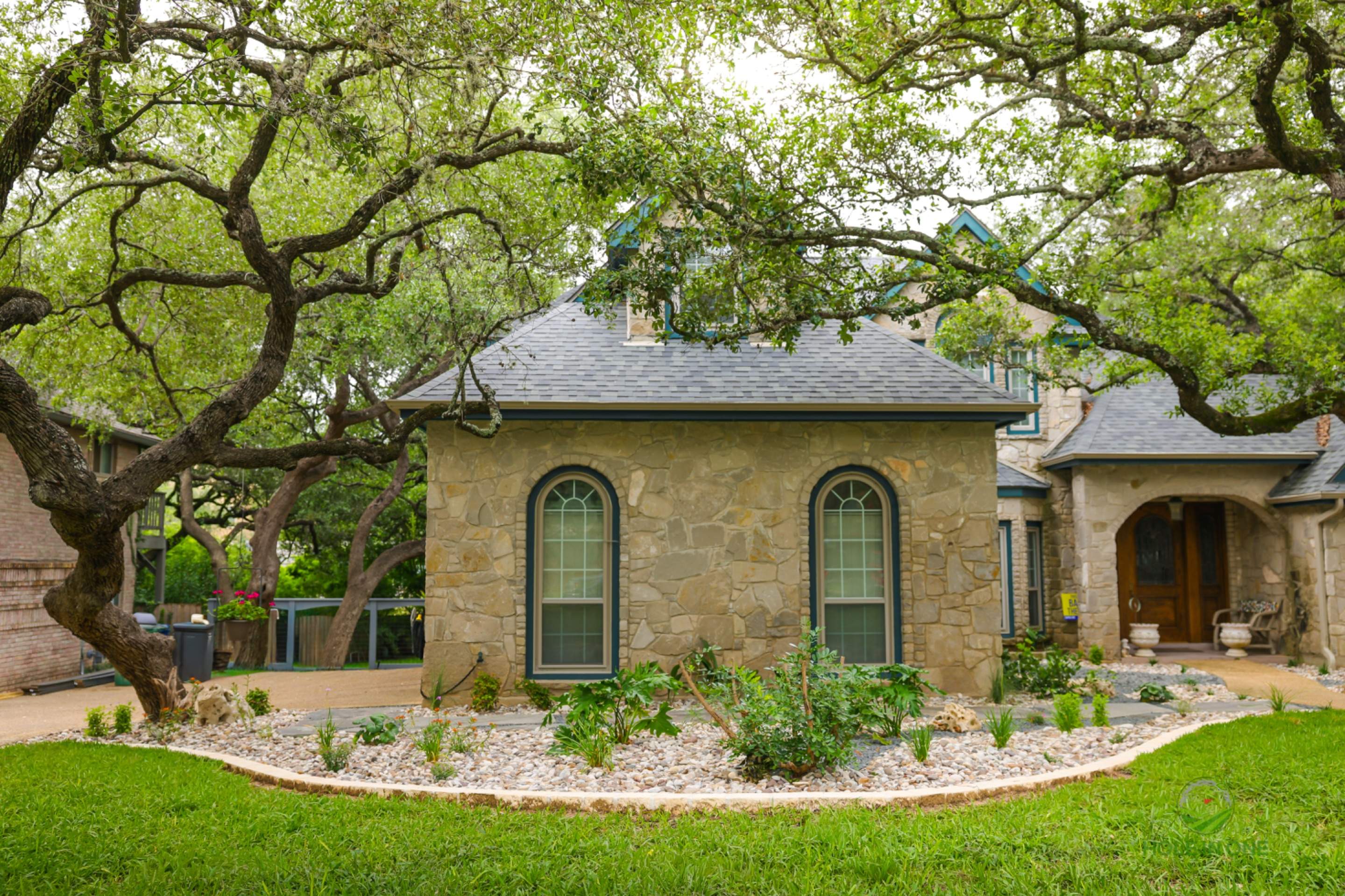 Vista Del Norte, San Antonio TX by Hole In One Lawns, LLC