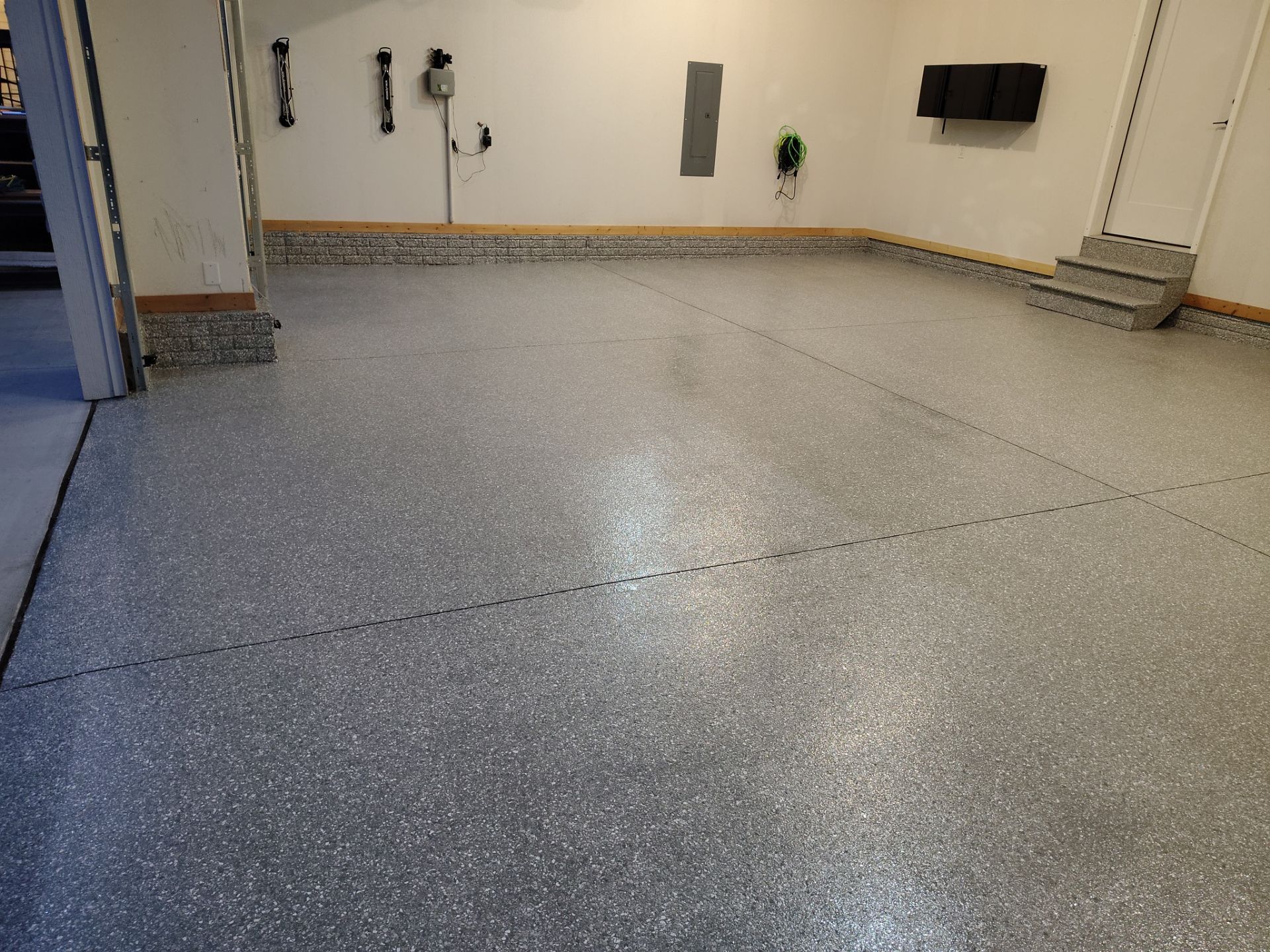 It's Daylight Savings... Brighten Up Your Space With a New Garage Floor Coating! by Revival Concrete Coatings
