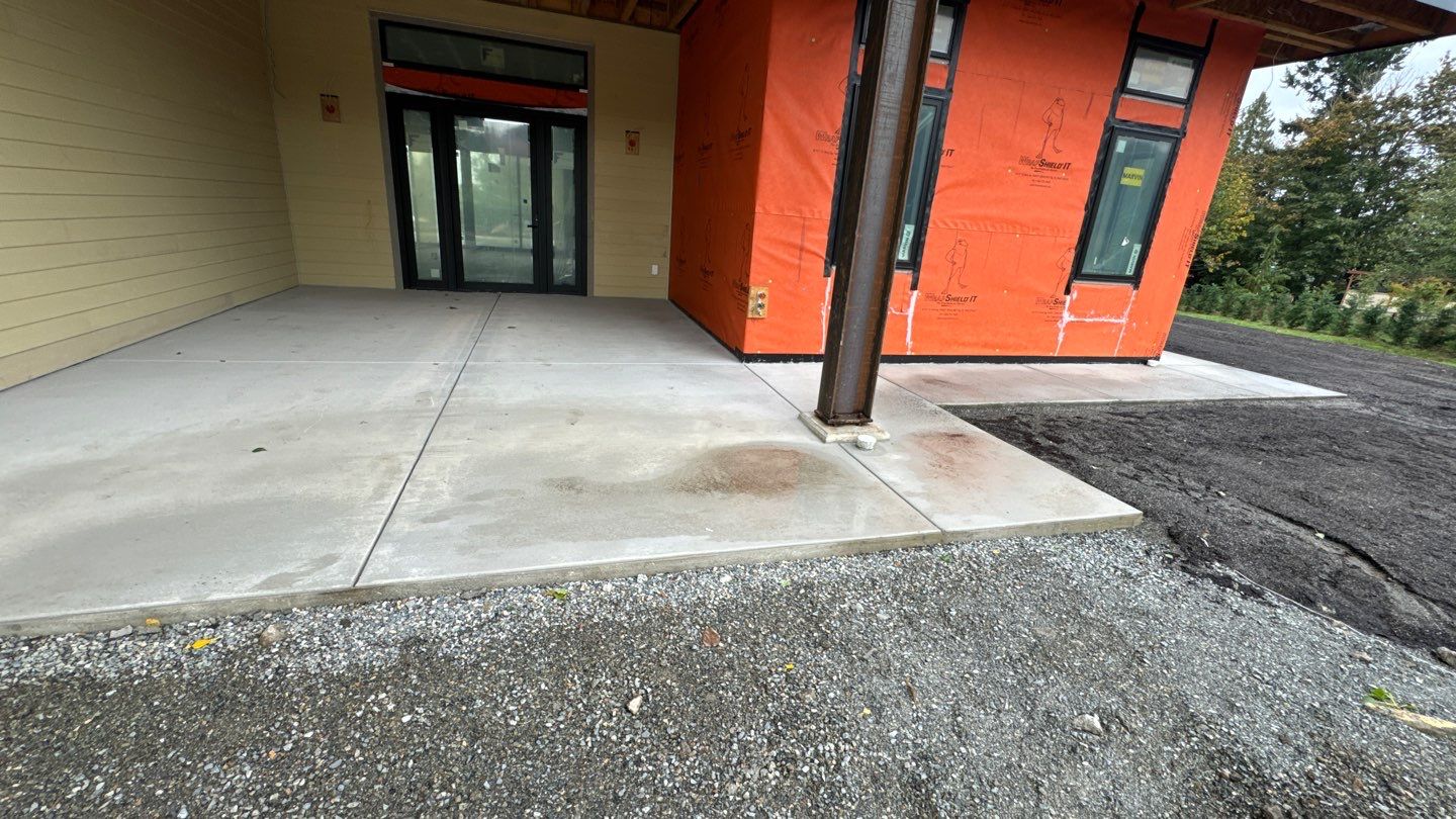 Concrete Patio, Walkway & Asphalt Driveway | Snohomish by Jireh Asphalt & Concrete Inc 