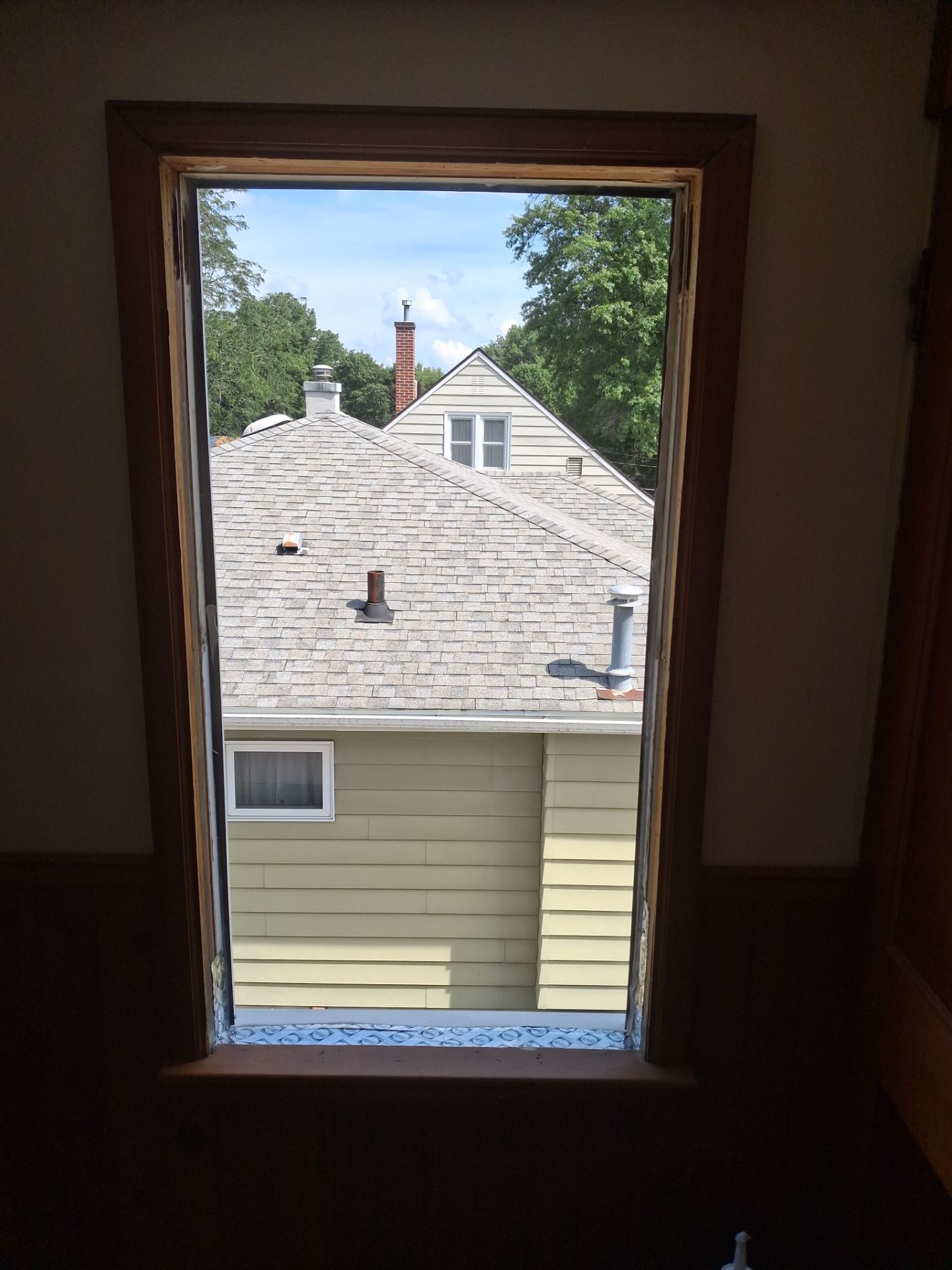 Window replacement by United Windows and Siding LLC