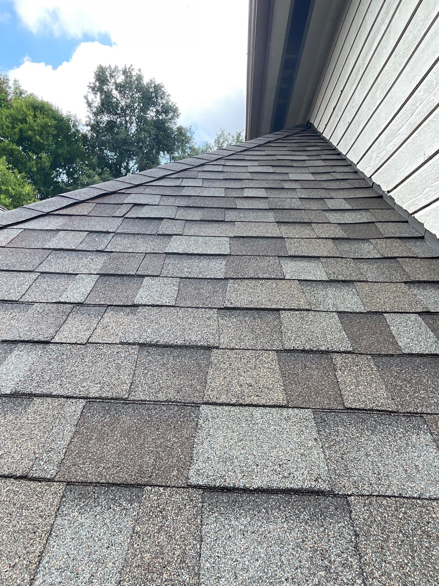Residential Roofing Installation using Owen's Corning Duration (Lifetime) Shingles by Roof Repair Company