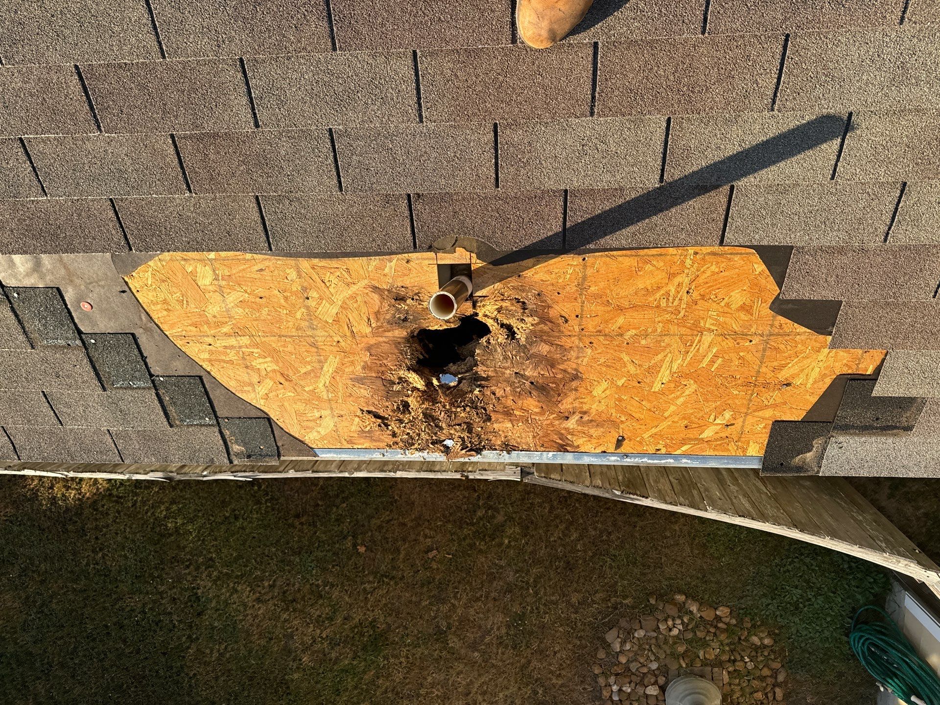Hail Damage using Owen's Corning Duration (Lifetime) Shingles by Roof Repair Company