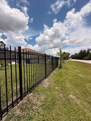 Black Aluminum Spear Top Picket Fence Installation in Englewood