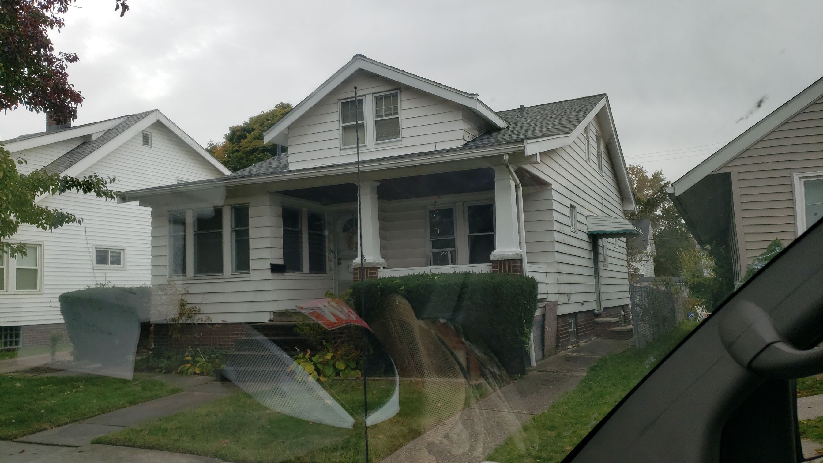 ATLAS PINNACLE COLOR: HEARTHSTONE DRIP EDGE: WHITE by Eagle Eye Roofing