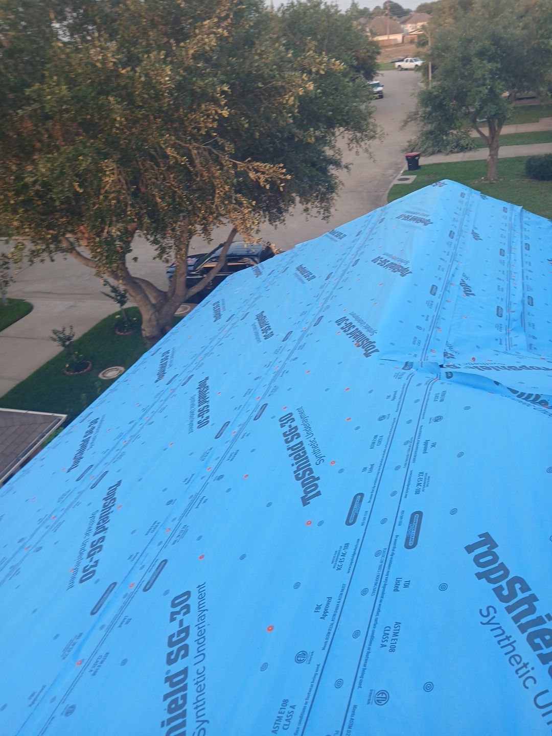 Residential Roofing Repair using Owen's Corning Duration (Lifetime) Shingles by Roof Repair Company