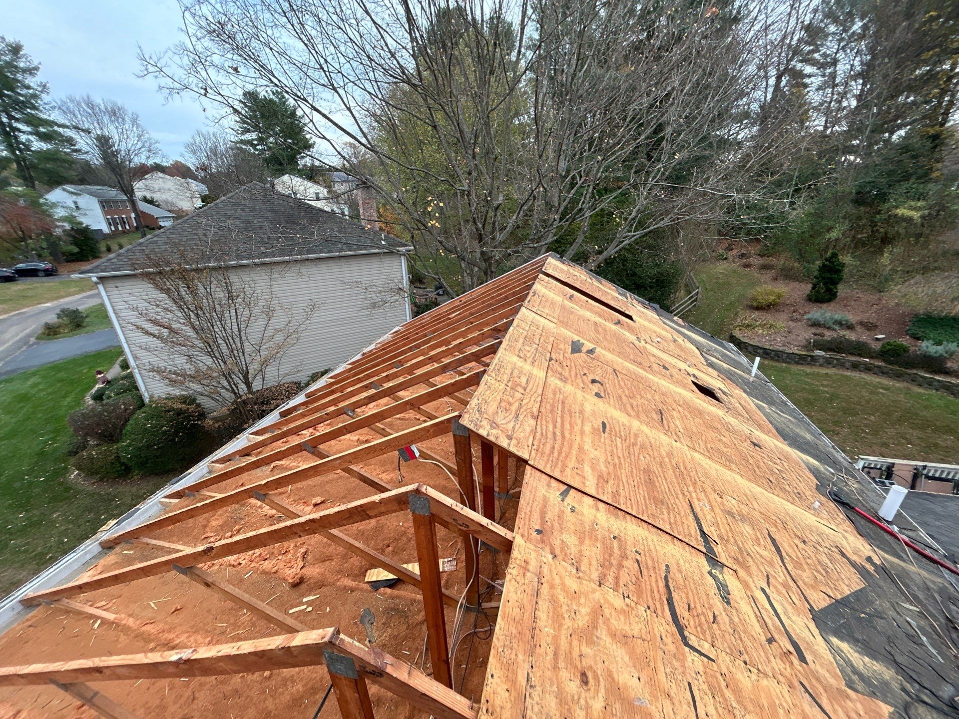 Metal Roof + REC Panels: A Solar Upgrade by American Home Contractors