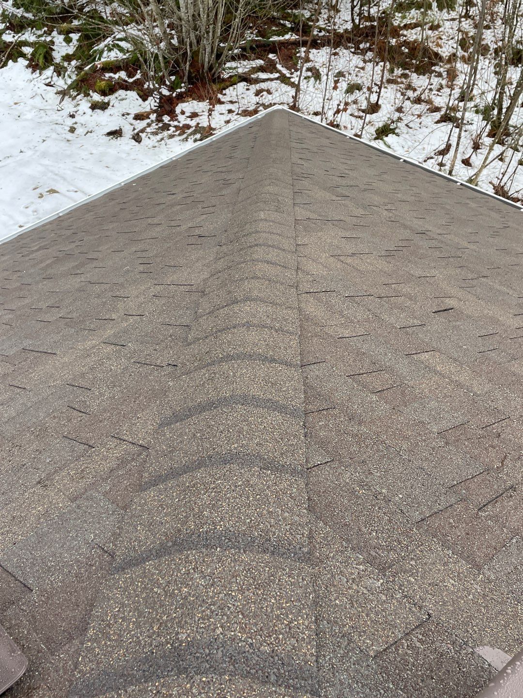 Residential Roofing Installation using OC Oakridge shingles by Top Notch Roofing Inc