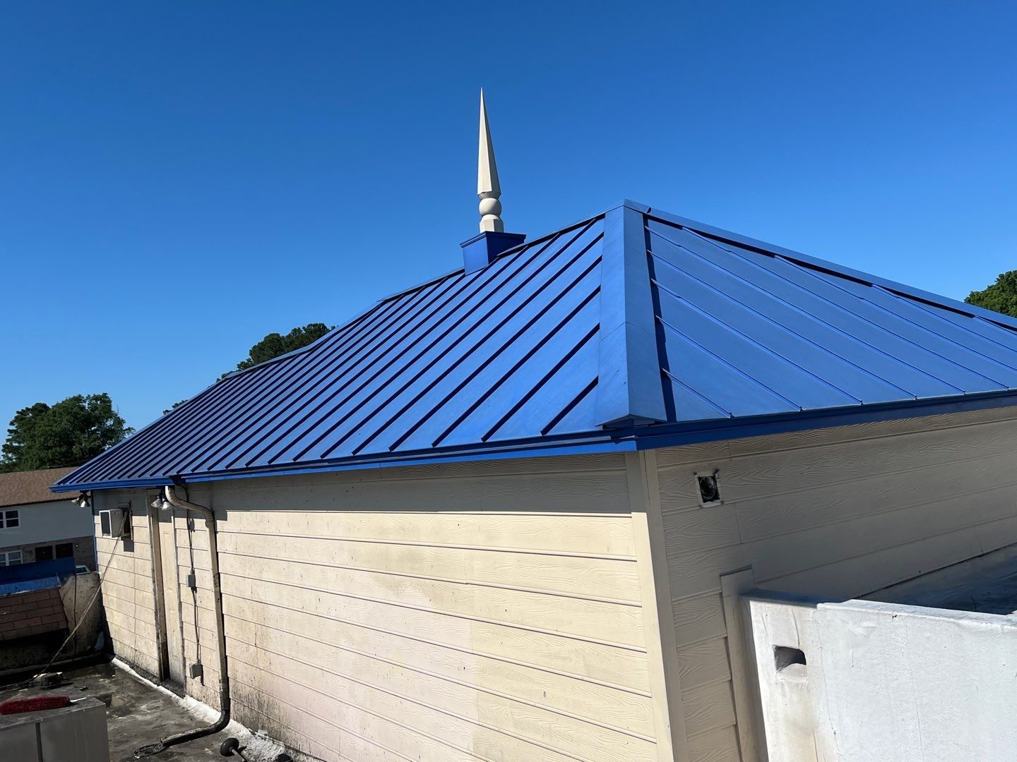 Roof painting, Jose Tequilas Norfolk, VA by AKK Painting LLC