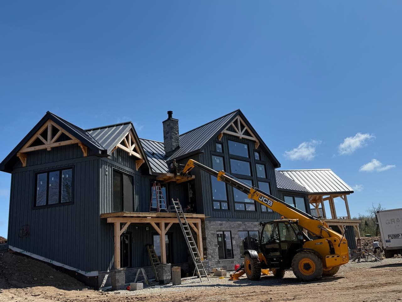 Custom Home Roofing – Blue Mountain by Jay Carter Roofing & Sheet Metal