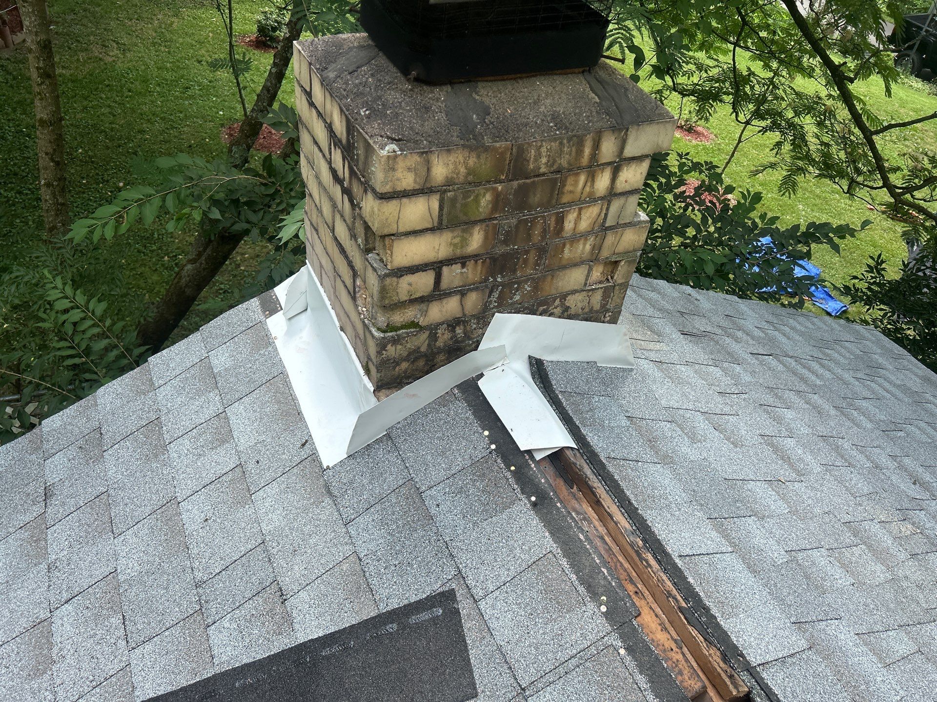 Residential Roofing Installation using GAF Timberline HDZ Fox Hollow Grey by Rainstoppers Roofing