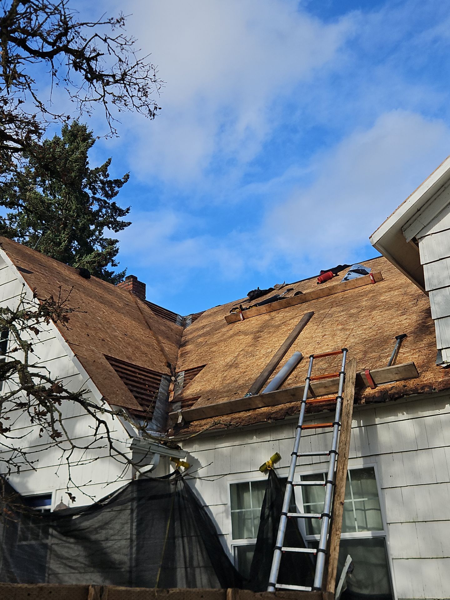 Residential Roofing Installation using IKO Dynasty (Color: Granite Black) by Orezona Building & Roofing Company, Inc.
