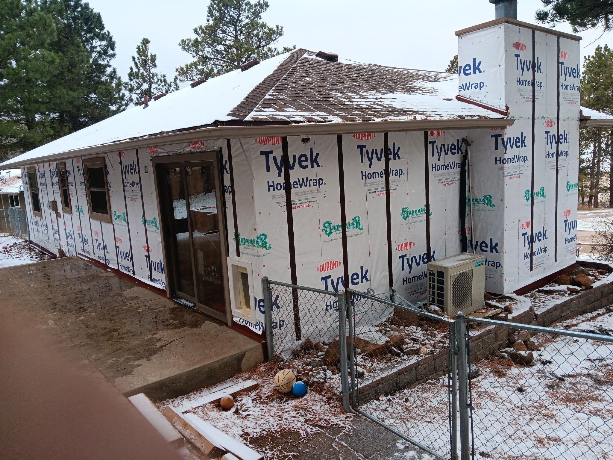 Country Lane Red James Hardie Siding  by Superior Siding Inc