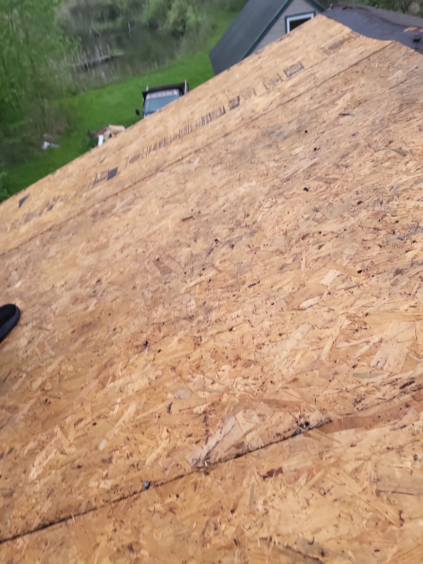 Atlas Pinnacle, Color, Coastal Granite, Drip Edge, Color, Black by Eagle Eye Roofing