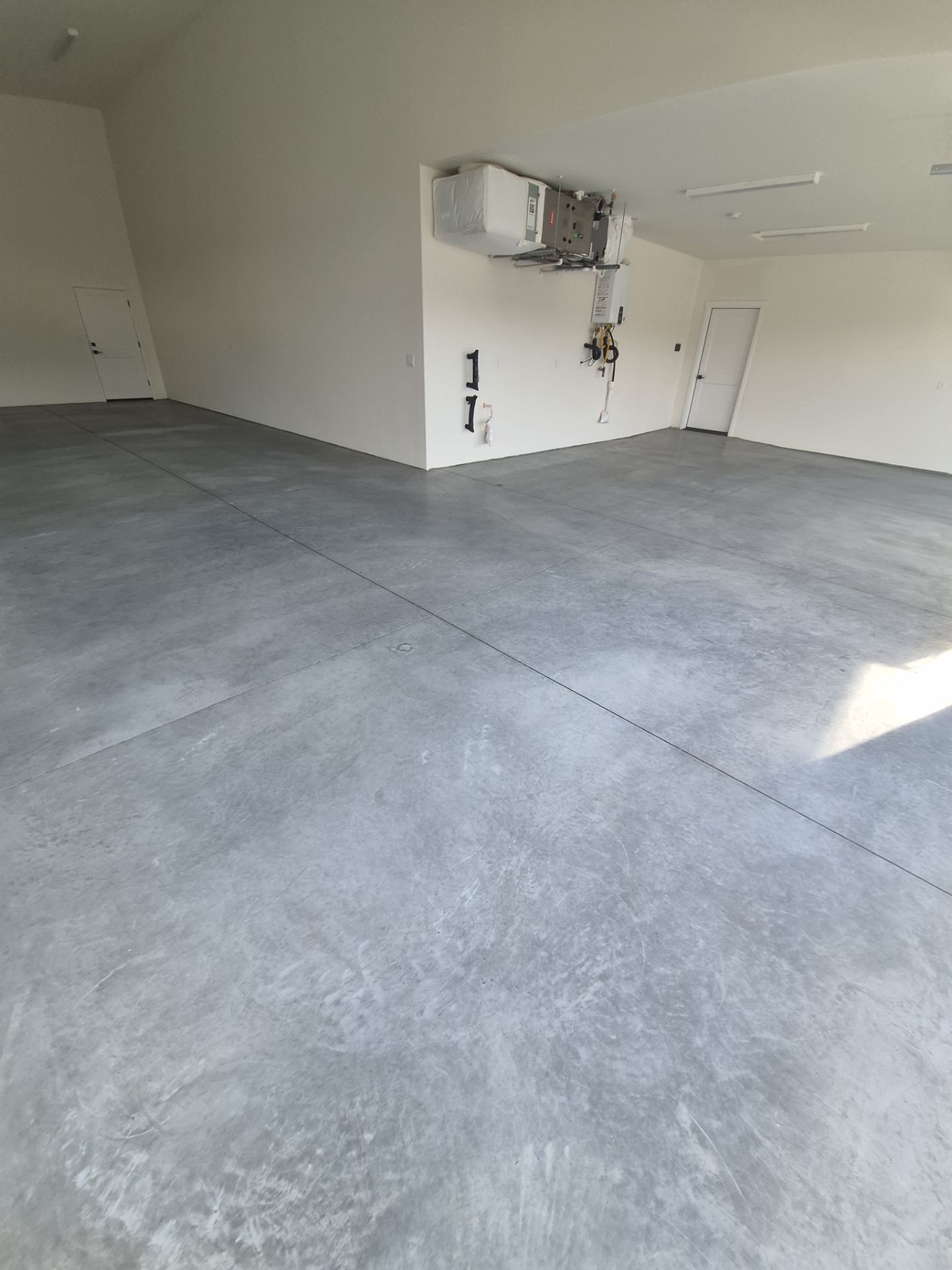 Pebble Beach Polyurea Garage Floor Coating in Kennewick by Croc Coatings, LLC