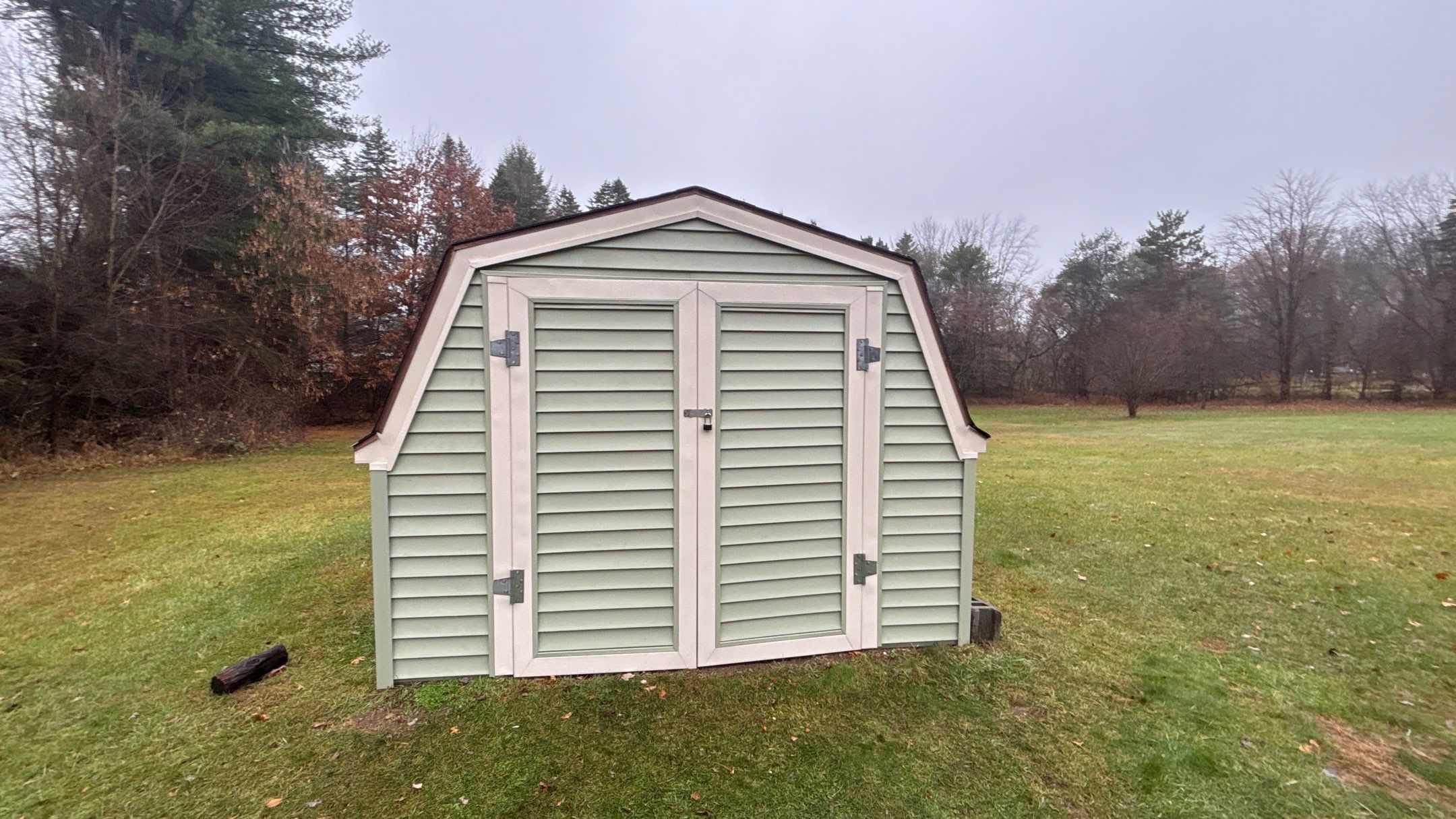 Roof Replacement using Owens Corning Sand Castle and Siding Replacement using Odyssey Plus D4" Wood Grain by 180 Contractors