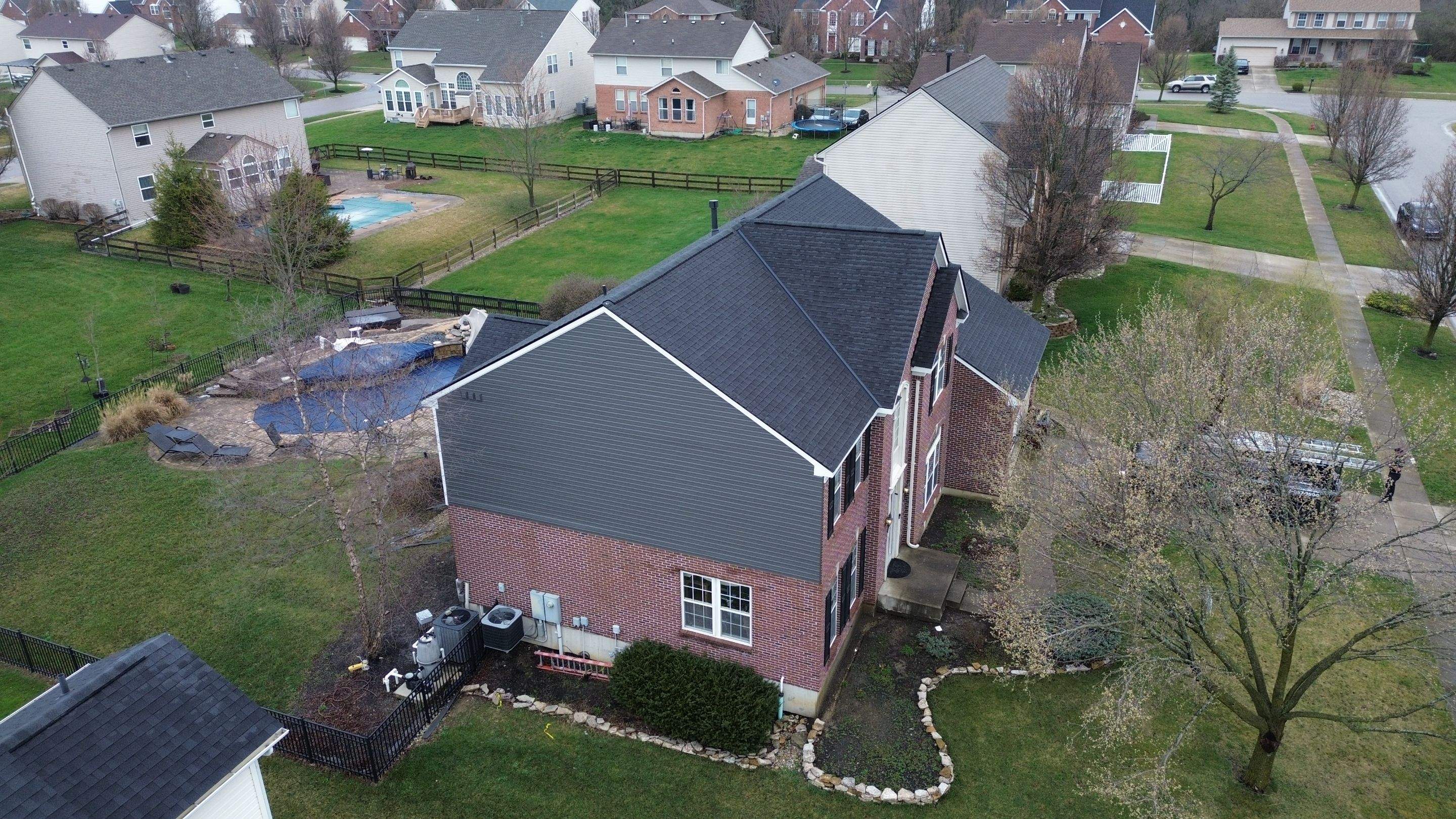 Roofing & Siding  by Tamlin Roofing