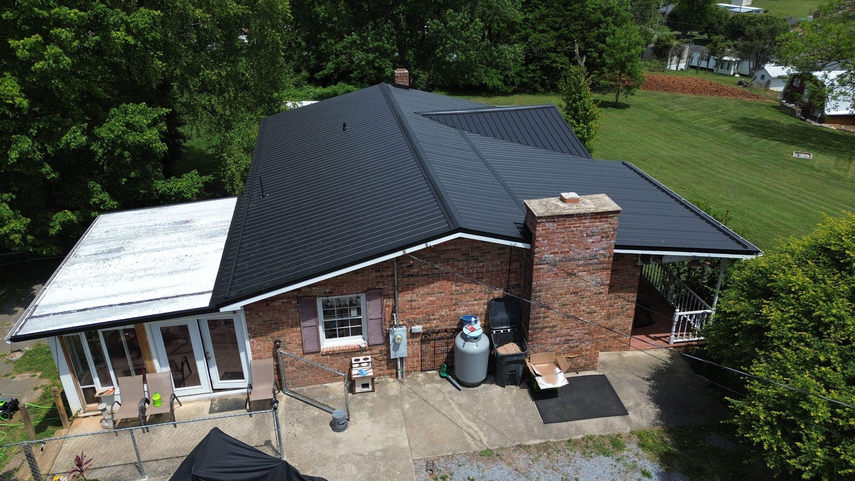 Walden Residence by Omnia Roofing