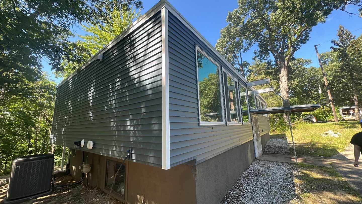 Siding Replacement using CertainTeed Restoration Classis D4 by 180 Contractors