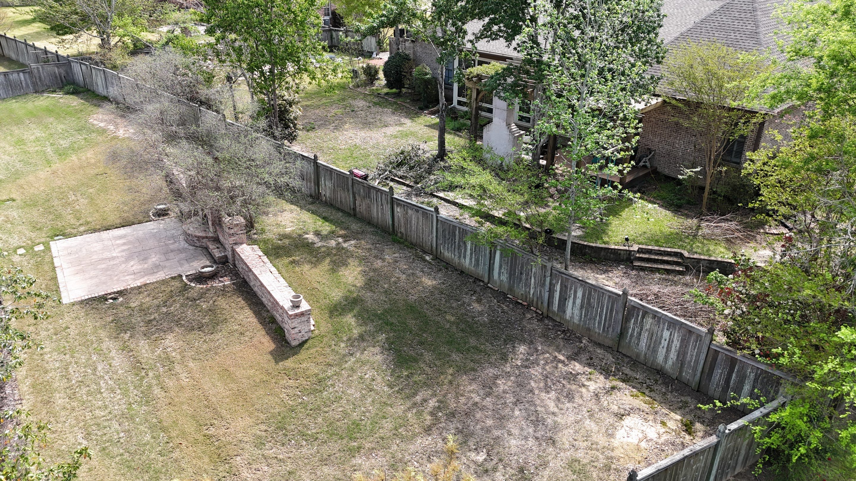 6’ Cedar Good Neighbor 6x6 French Gothic by Roberson Construction LLC