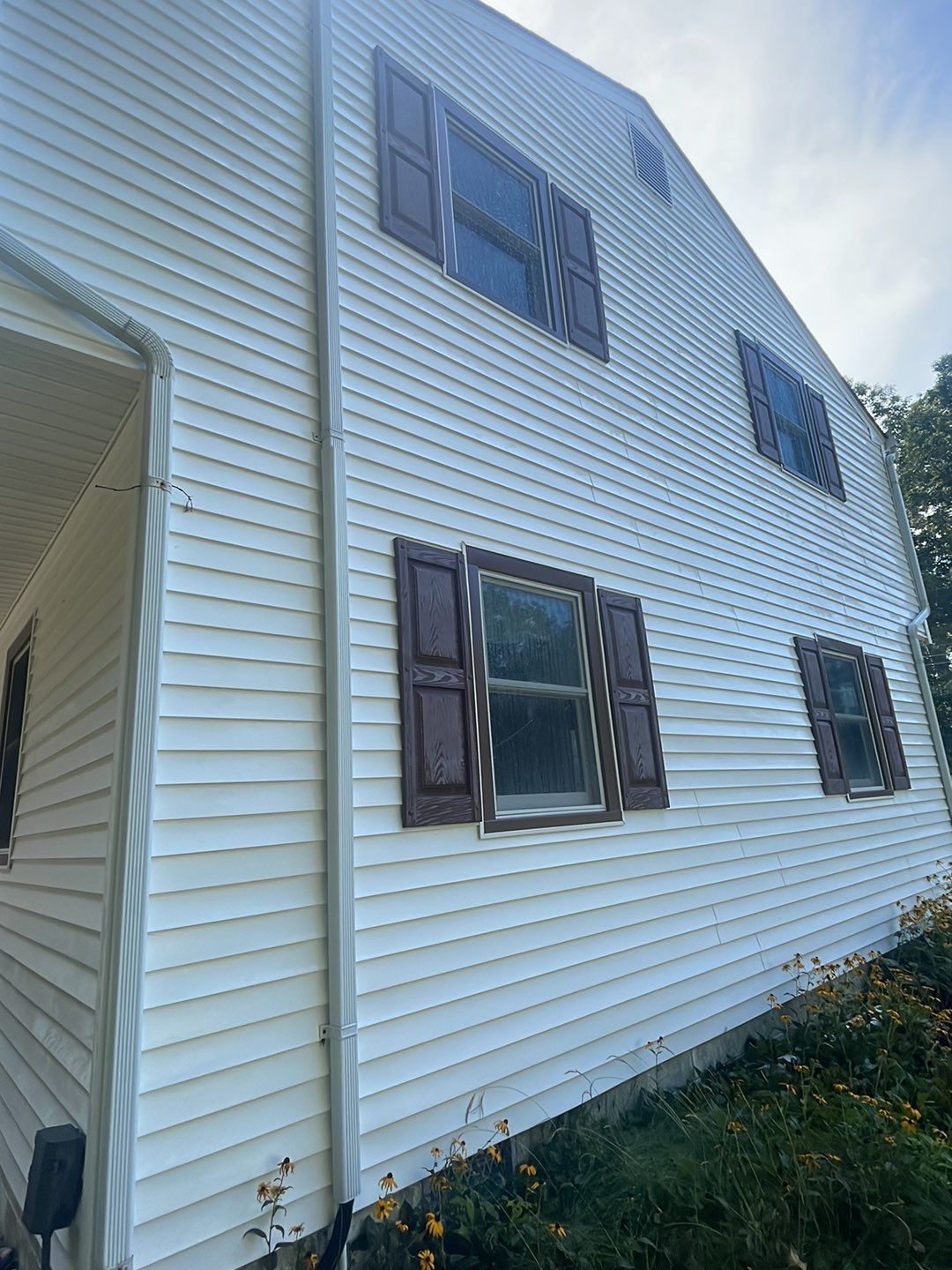 Fire Place Wash & House Wash by SJ Exterior