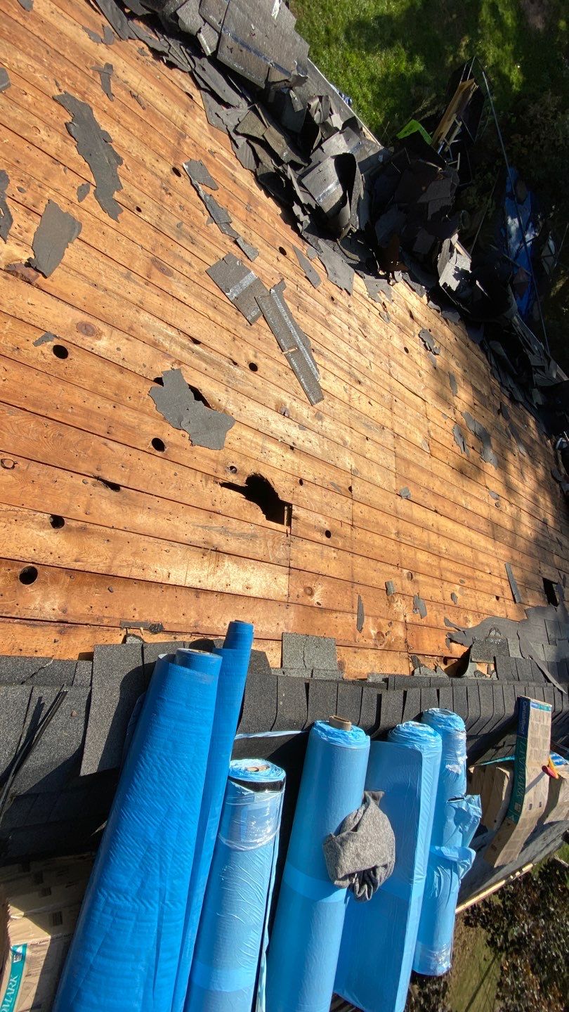 Roof Replacement using CertainTeed Landmark by 180 Contractors