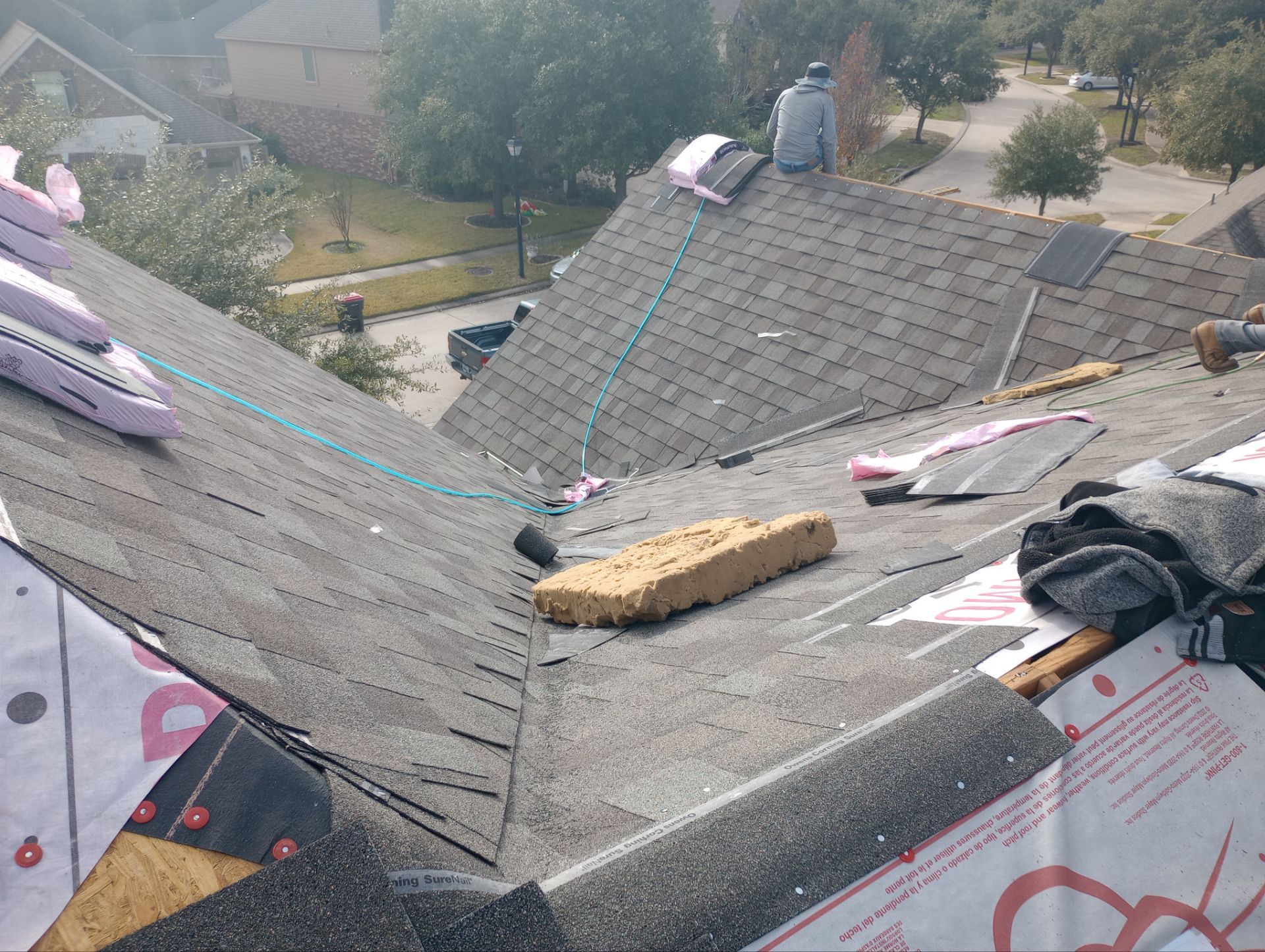 Residential Roofing Installation using Owen's Corning Duration (Lifetime) Shingles by Roof Repair Company