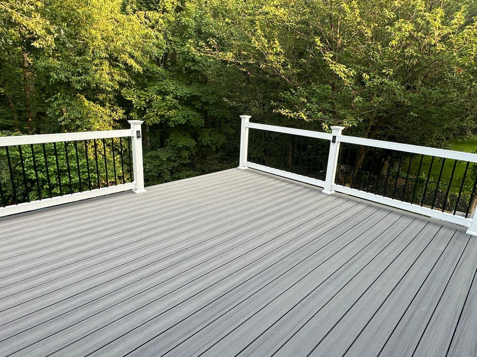 New Deck In by deck guardian