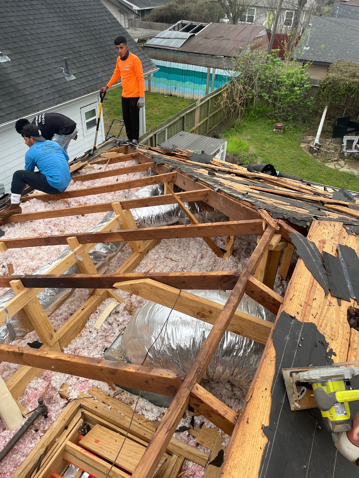 Roof Replacement Houston by Roof Repair Company