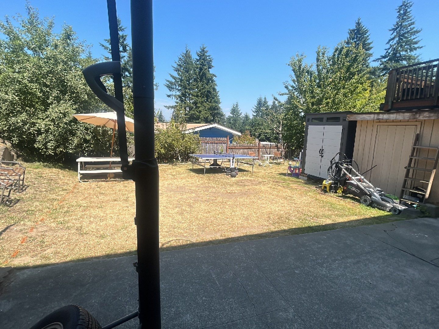 Oscar | Concrete Driveway  by Jireh Asphalt & Concrete Inc 