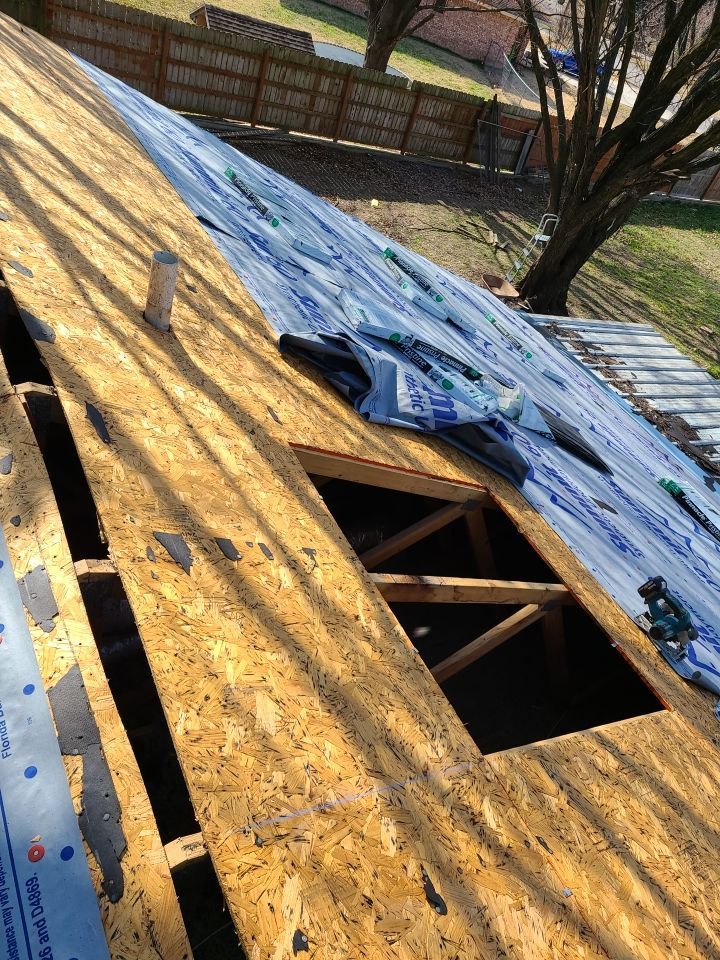 Residential Roofing Installation using ATLAS Pinnacle Pristine Shingles by Harvey Roofing & Construction