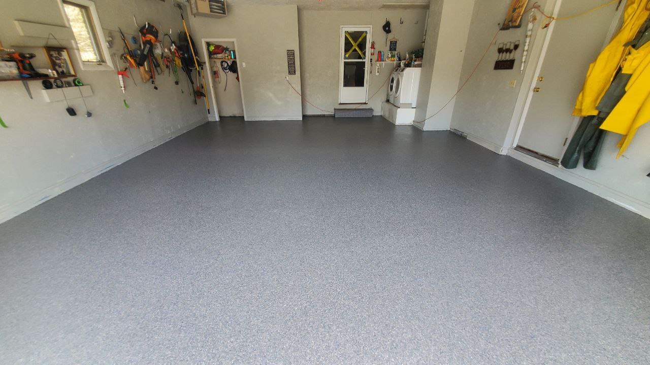 Briar Garage Bloomington by Loud Bros