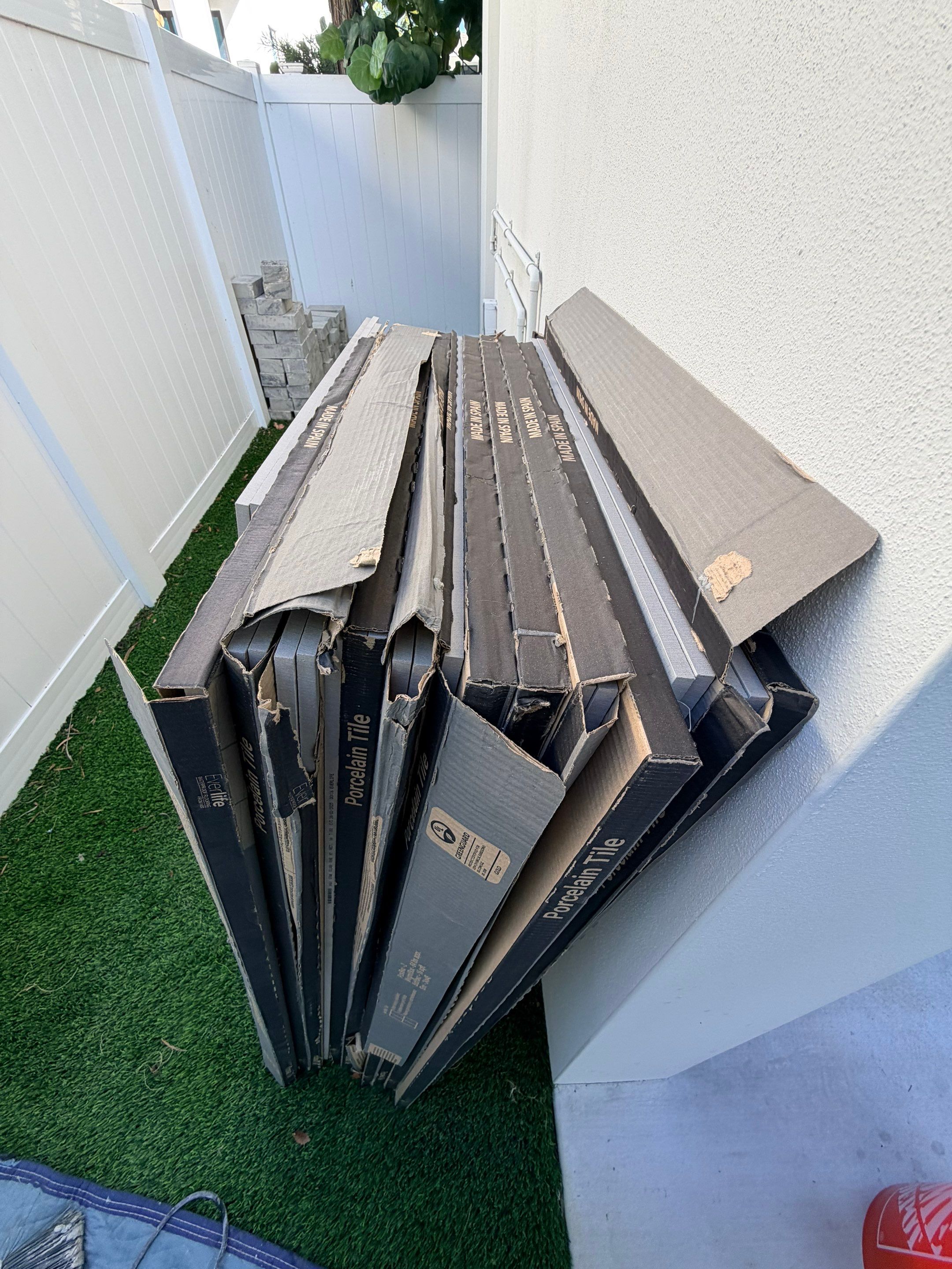 Outdoor BBQ - East Boca Raton by Hevi Tile