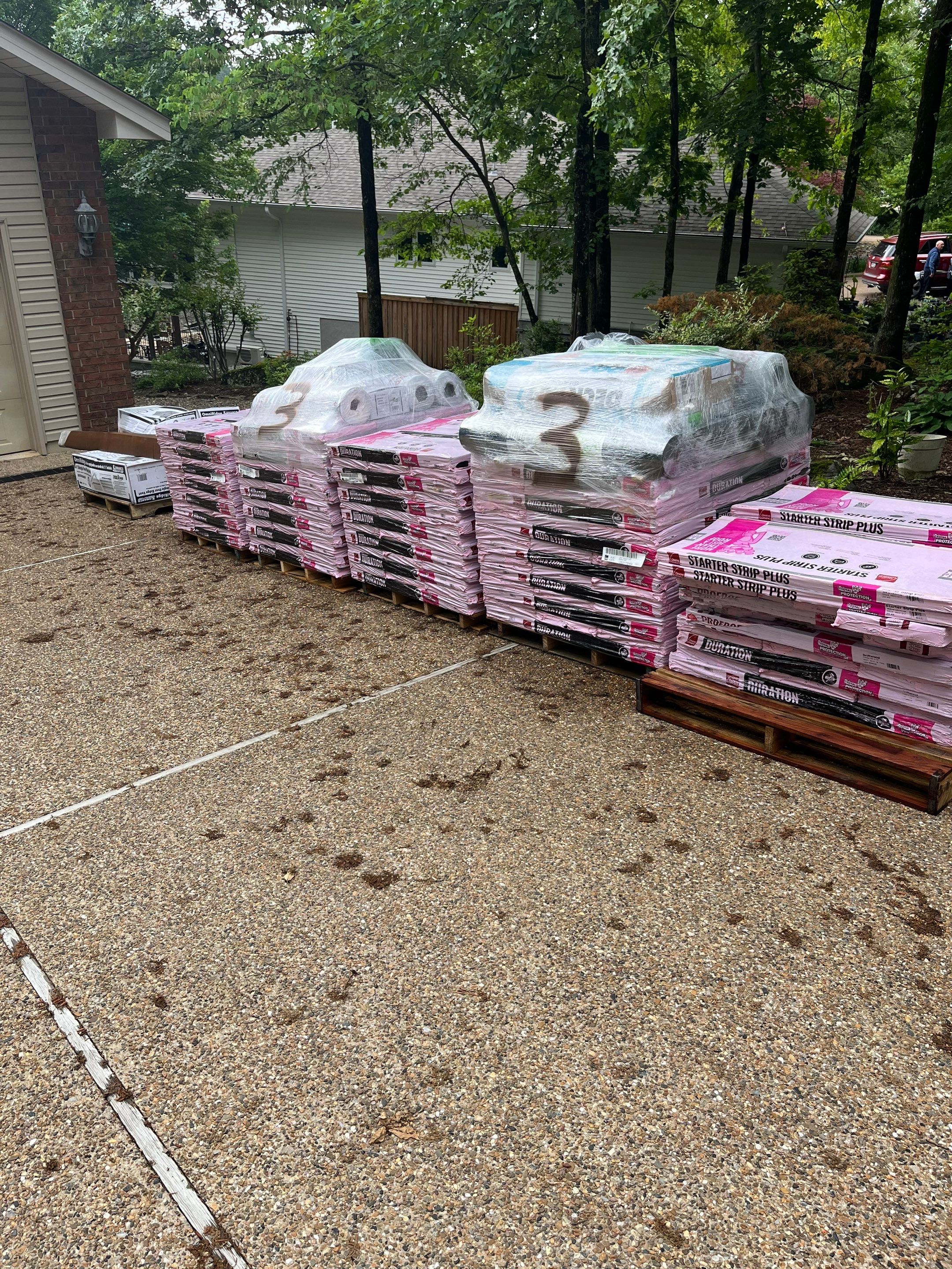 Architectural Shingle Roof Replacement and Skylight Installation in Hot Springs Village by Temple Roofing and Exteriors