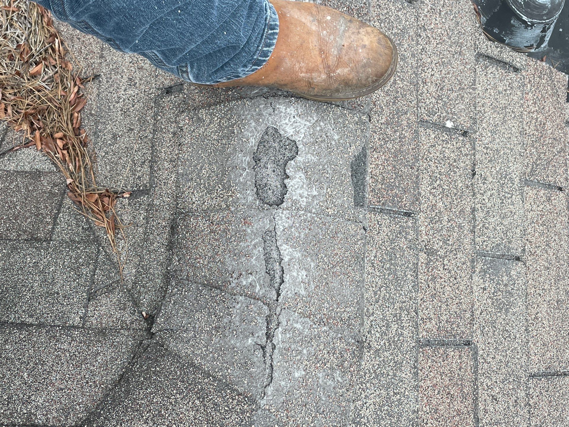Residential Roofing Repair using Owen's Corning Duration (Lifetime) Shingles by Roof Repair Company