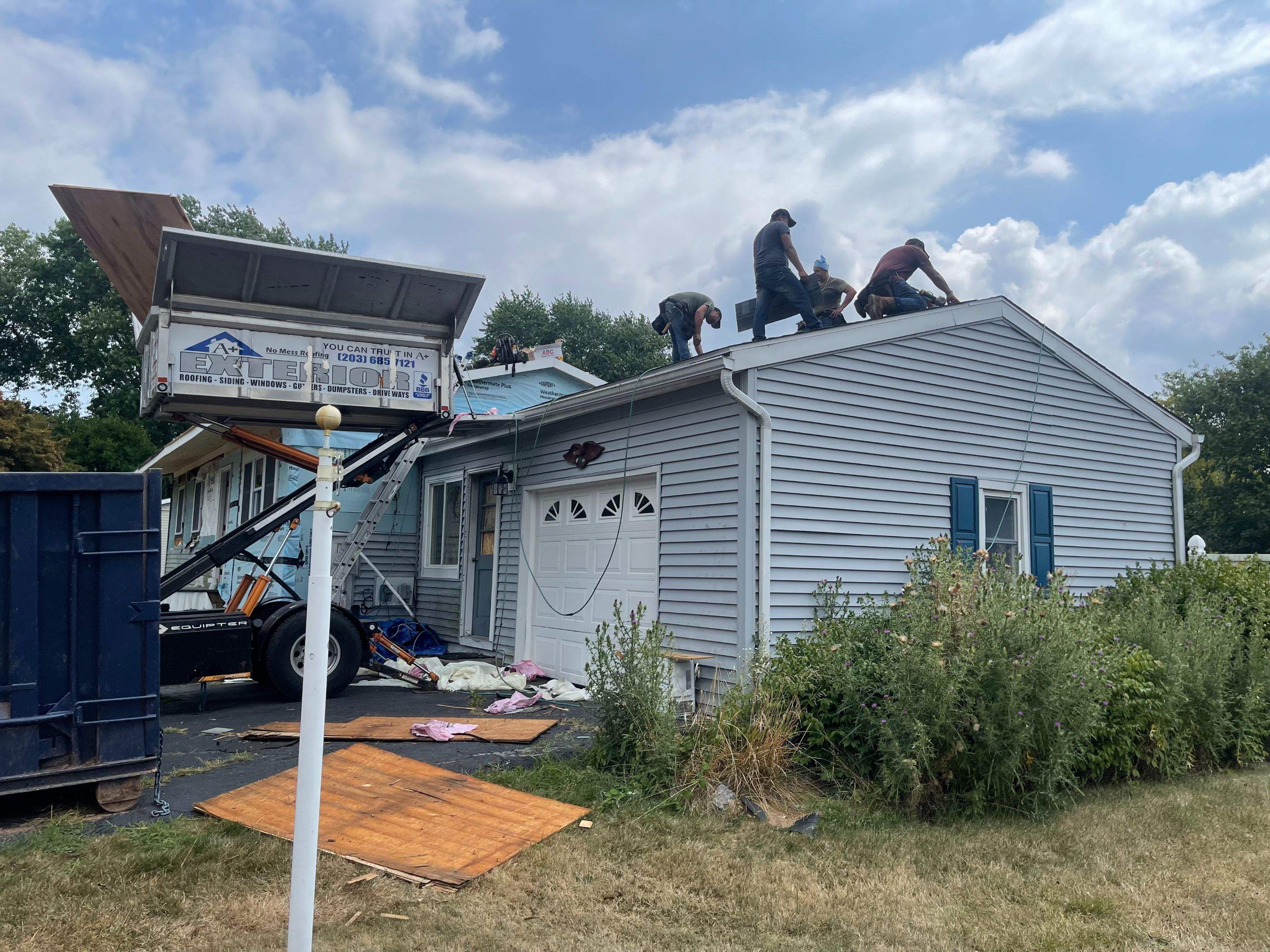 Fire Damage using Certainteed Mainsteet D4 and Owens corning quarry gray by A Plus Exterior