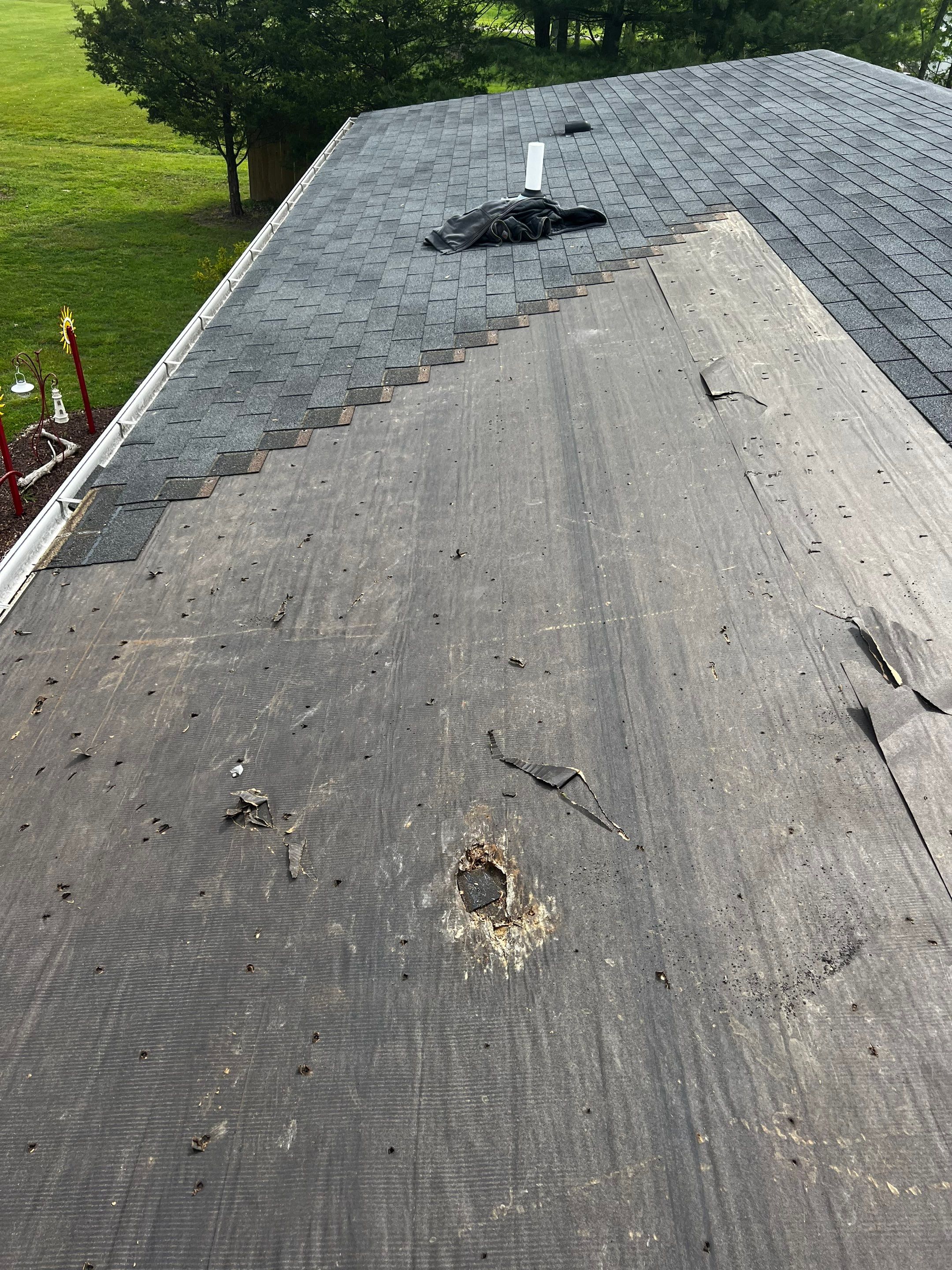 Residential Roofing Installation using Owens Corning Estate Gray Duration by Storm Contracting 