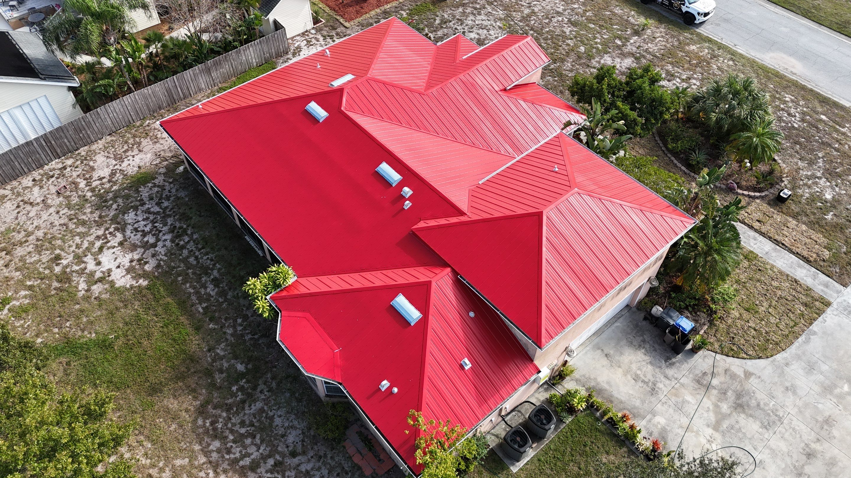 Metal Roof Replacement in Gibsonton, FL by Steadfast Roofing 
