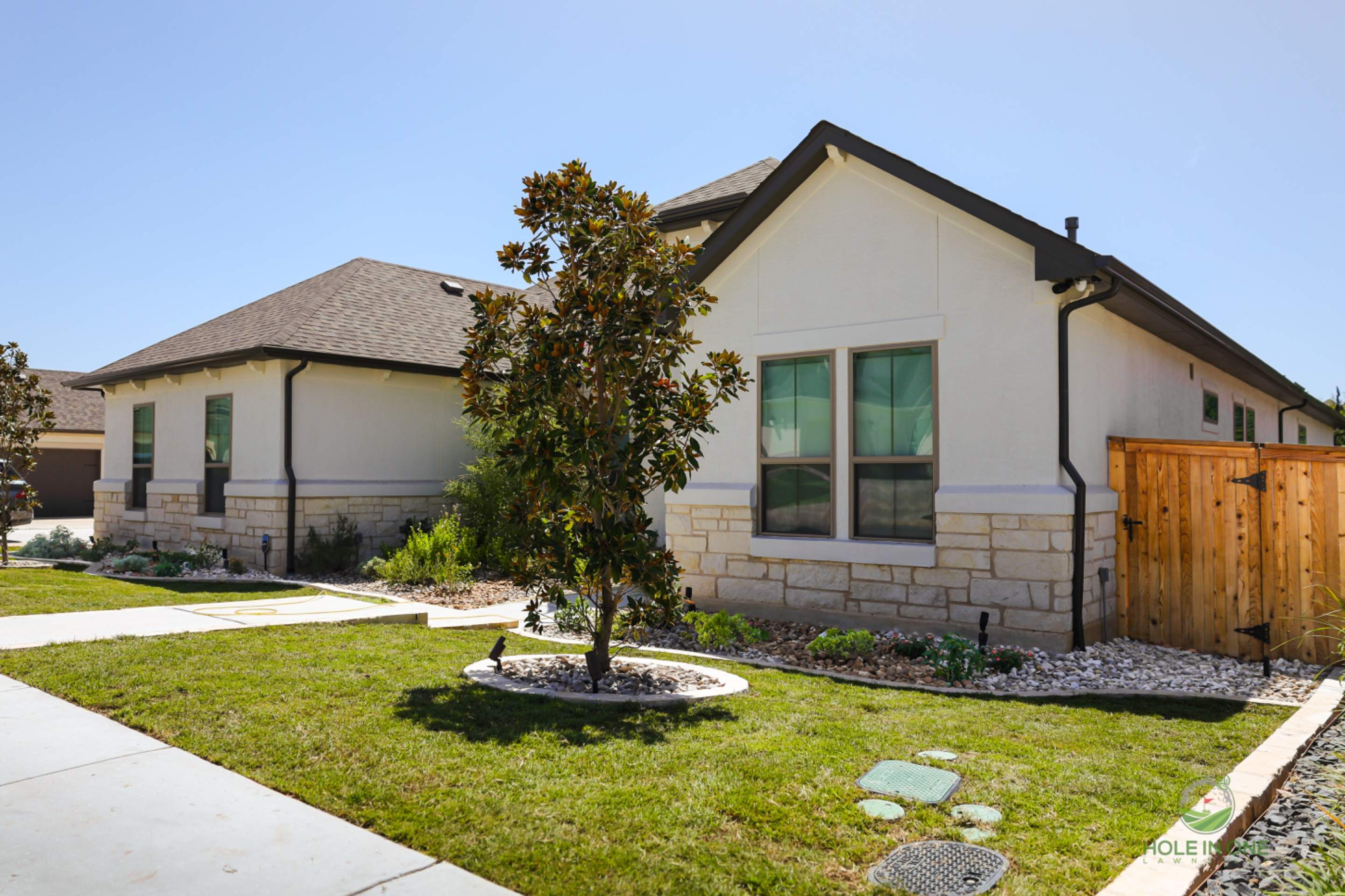 Shavano Highlands, San Antonio Tx. by Hole In One Lawns, LLC