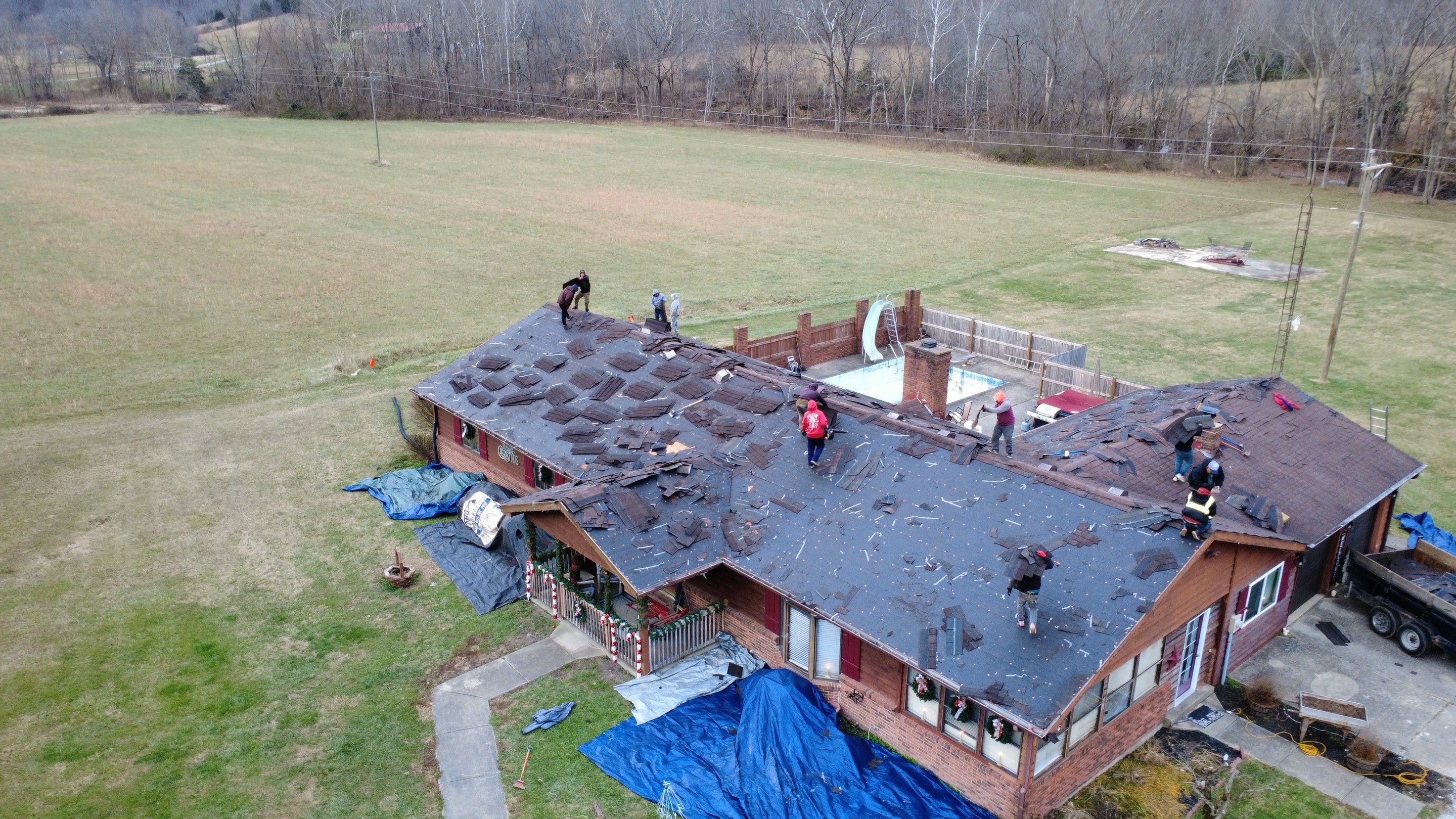 Owens Corning Duration - Brownwood by Stout Exteriors