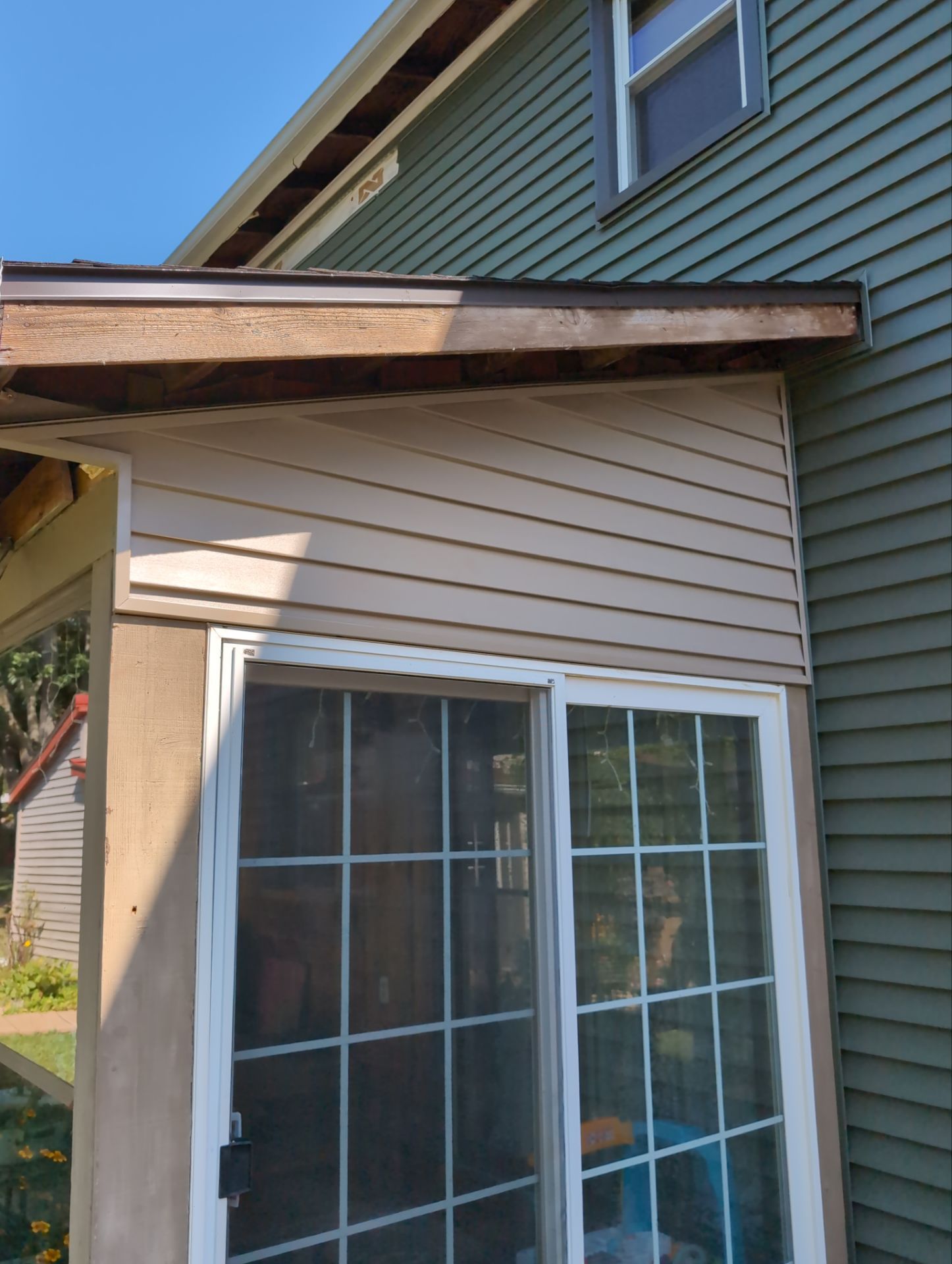 Hinze Siding by Gellings Roofing and Siding LLC