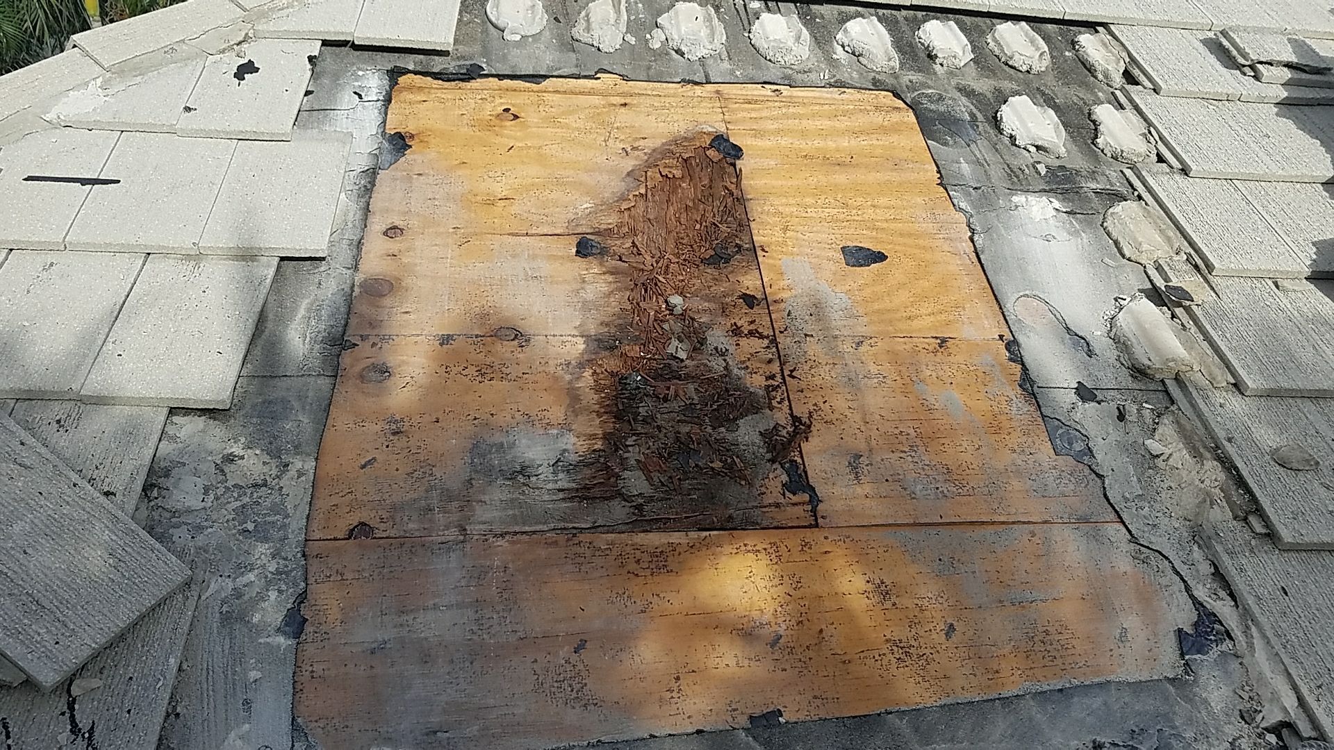 Concrete Tile Roof Repair using Concrete Roof Tile by Aastro Roofing