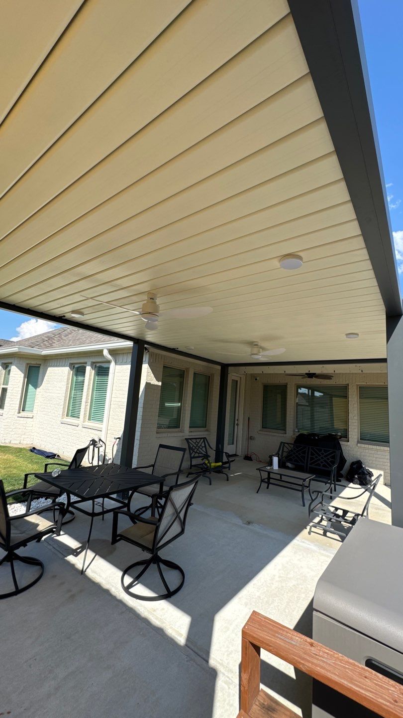 Mr & Mrs Smith  by Texas Urban Elements