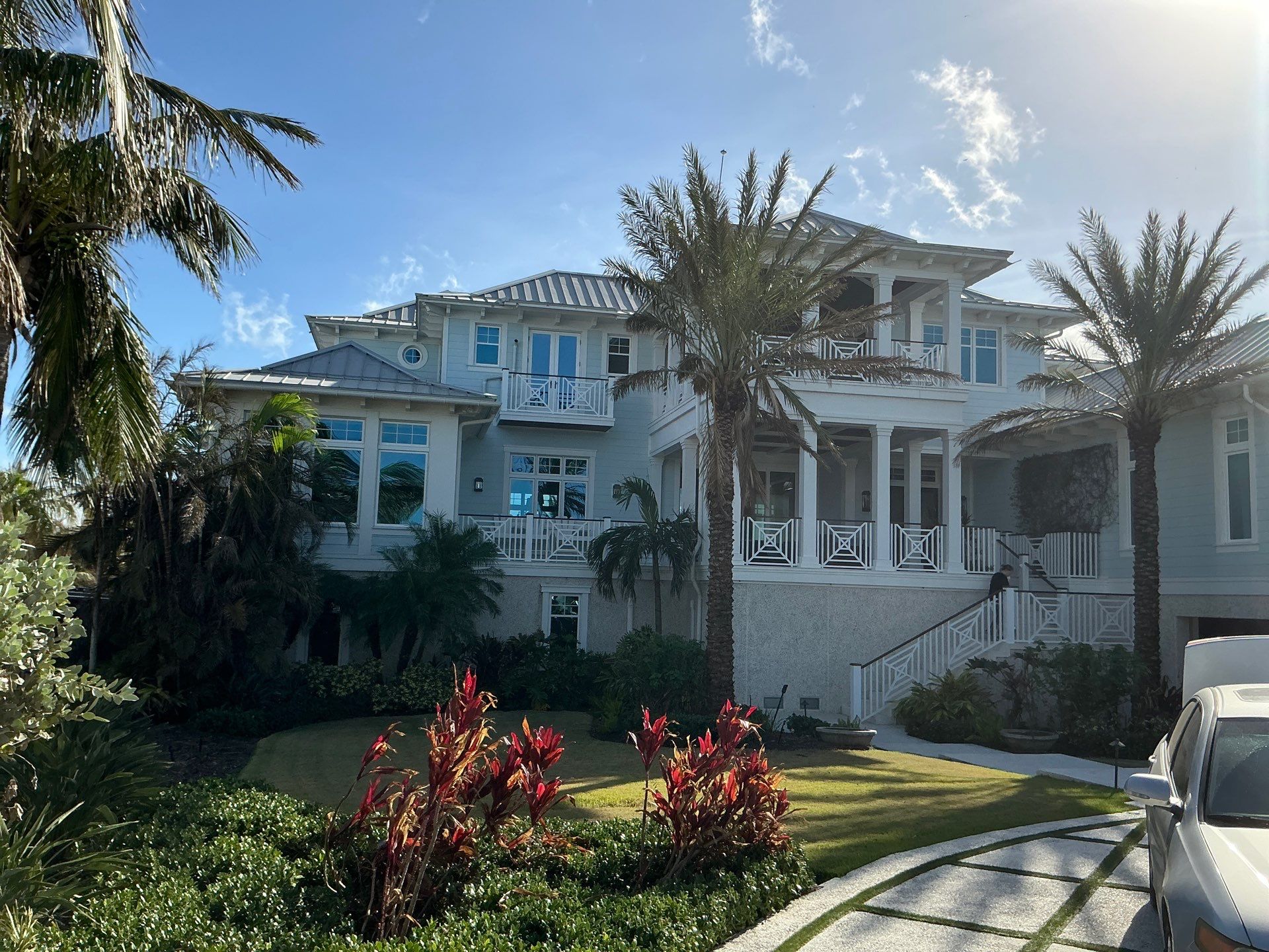 All New 1/2 Round Gutters in Nokomis FL by Gutter Professors