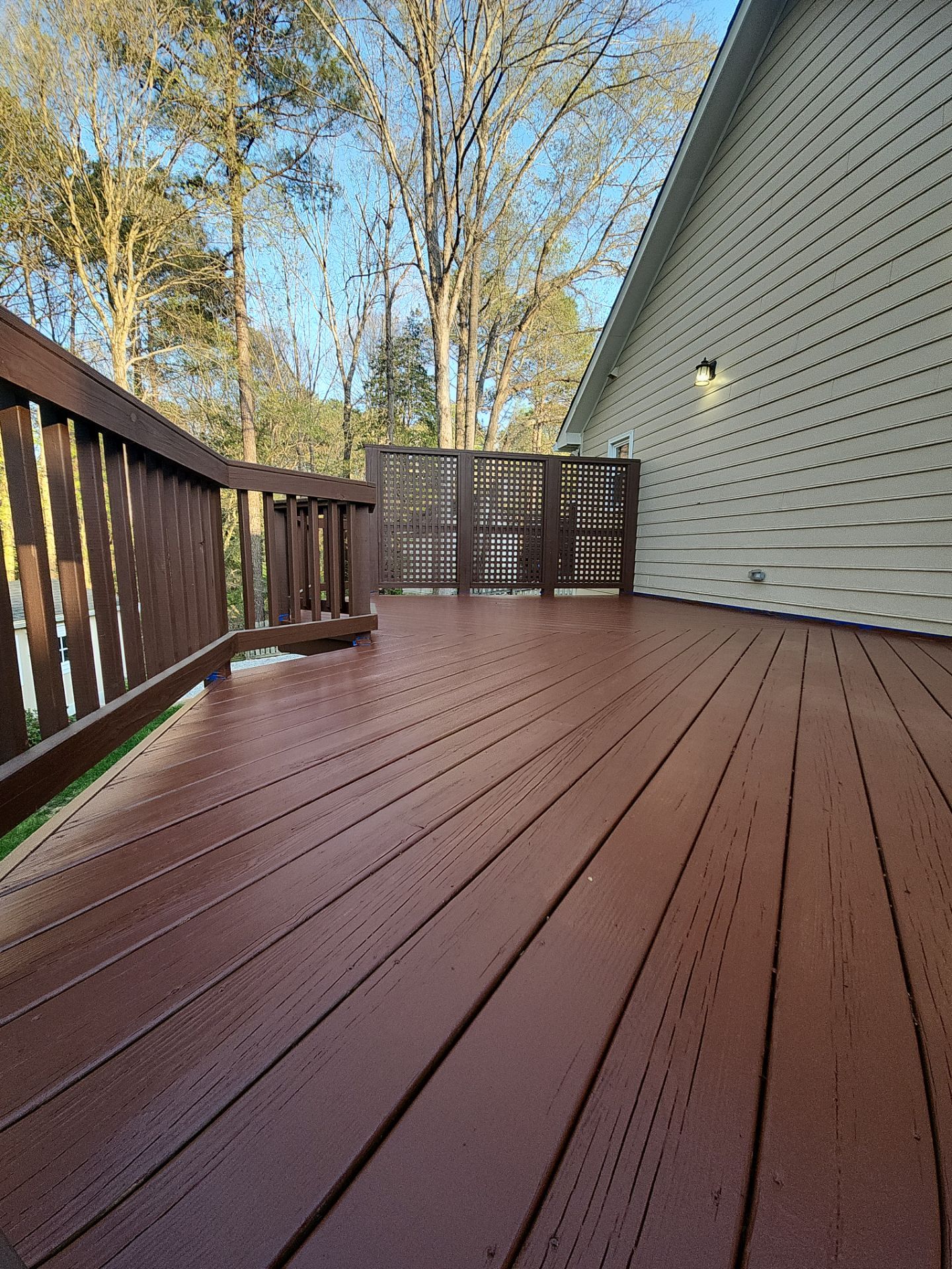 Coated Deck using AcryFin by DuraSeal
