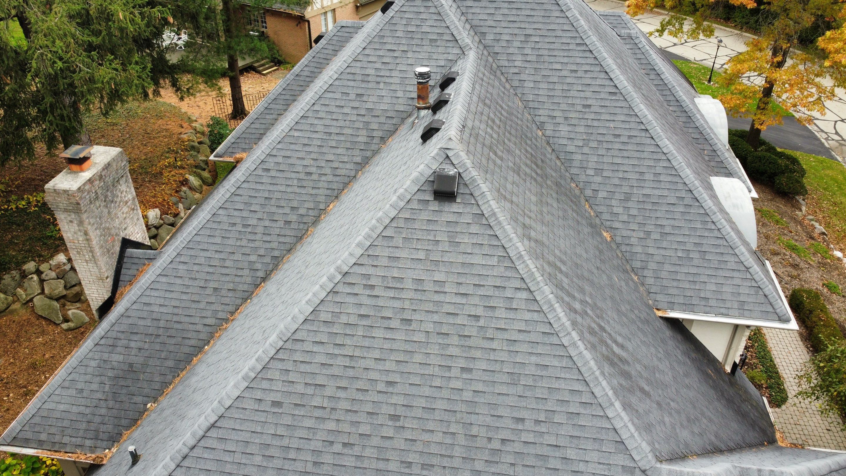 Roof Inspection in Bloomfield Hills by EverNew Roofing