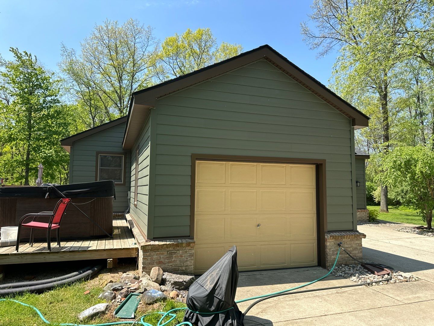 Siding Replacement using Alside S7 Cedar Mill Grain Composite by 180 Contractors