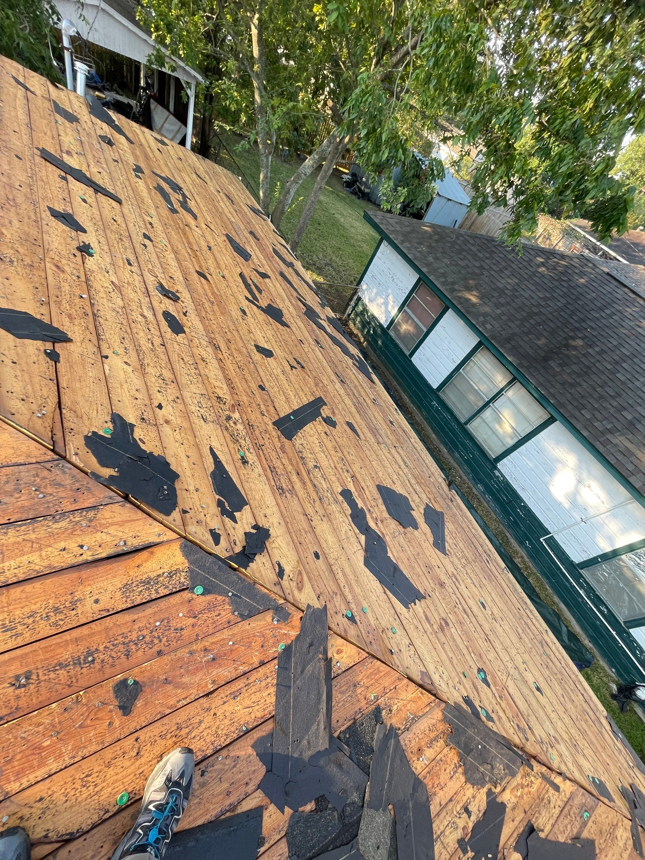 Residential Roofing Installation using Atlas Pinnacle® Pristine Pewter by CAP Roofing and Construction LLC